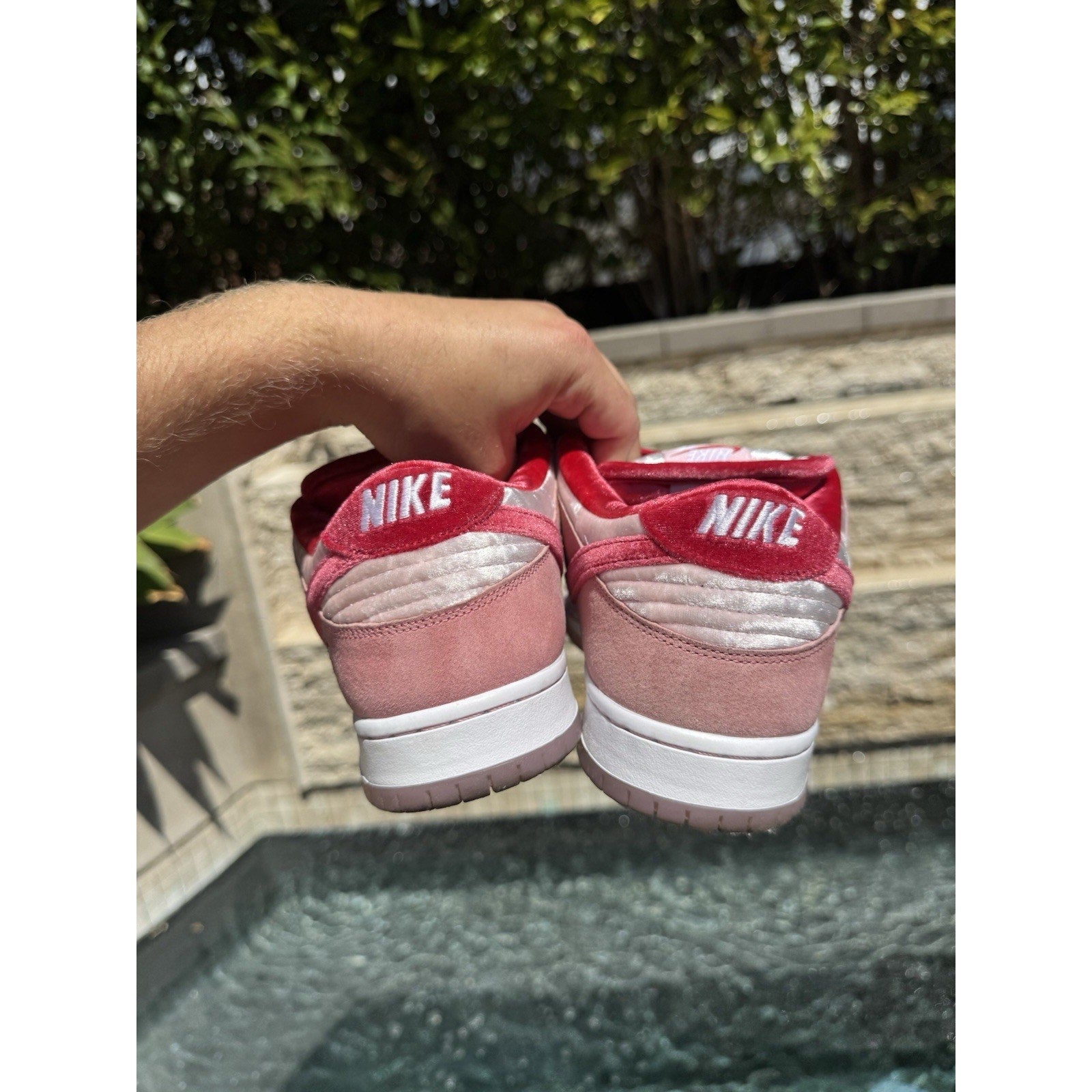 Nike StrangeLove x Dunk SB Low Valentine's Day - Size 11