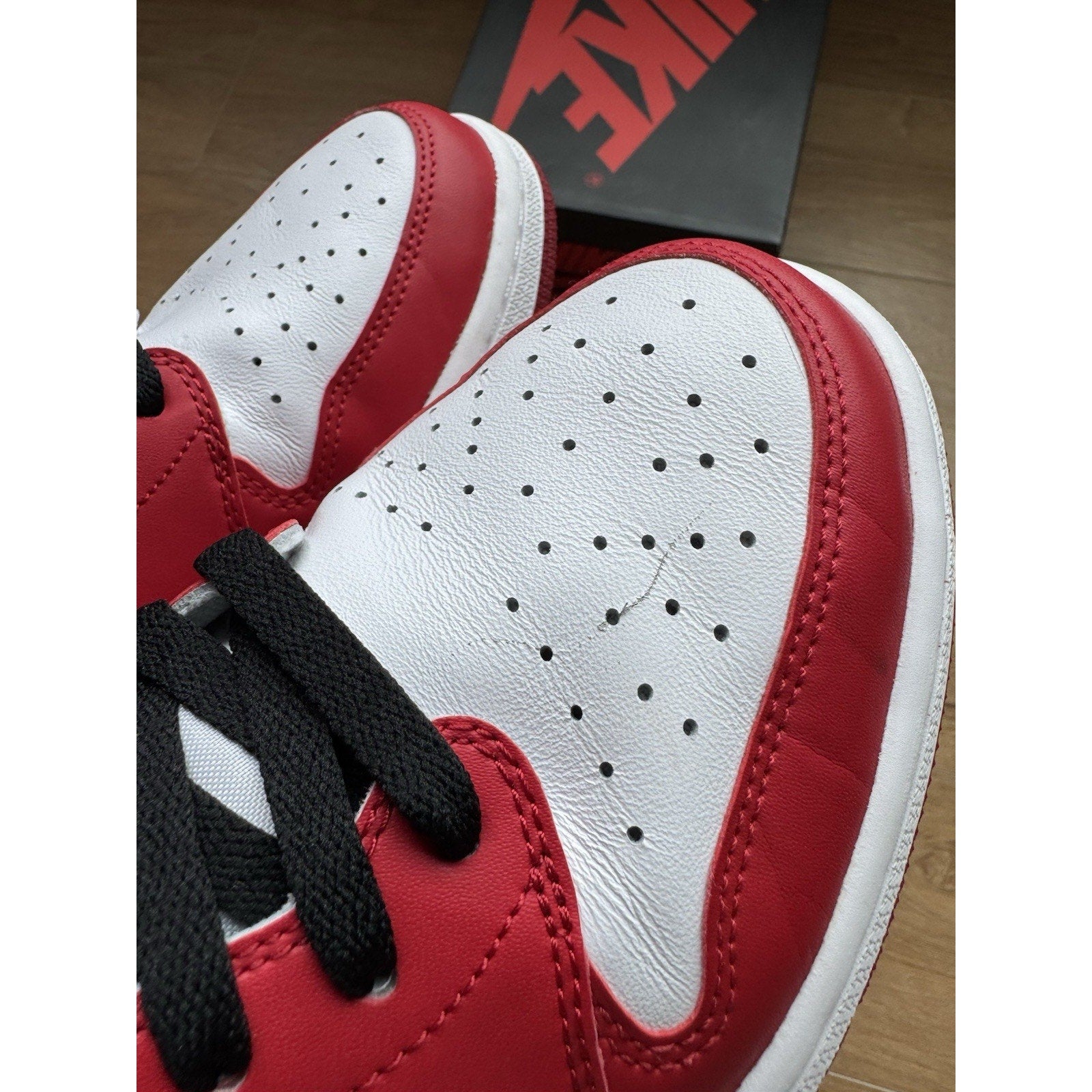 Jordan 1 Retro OG 2016 Low Chicago - Size 12