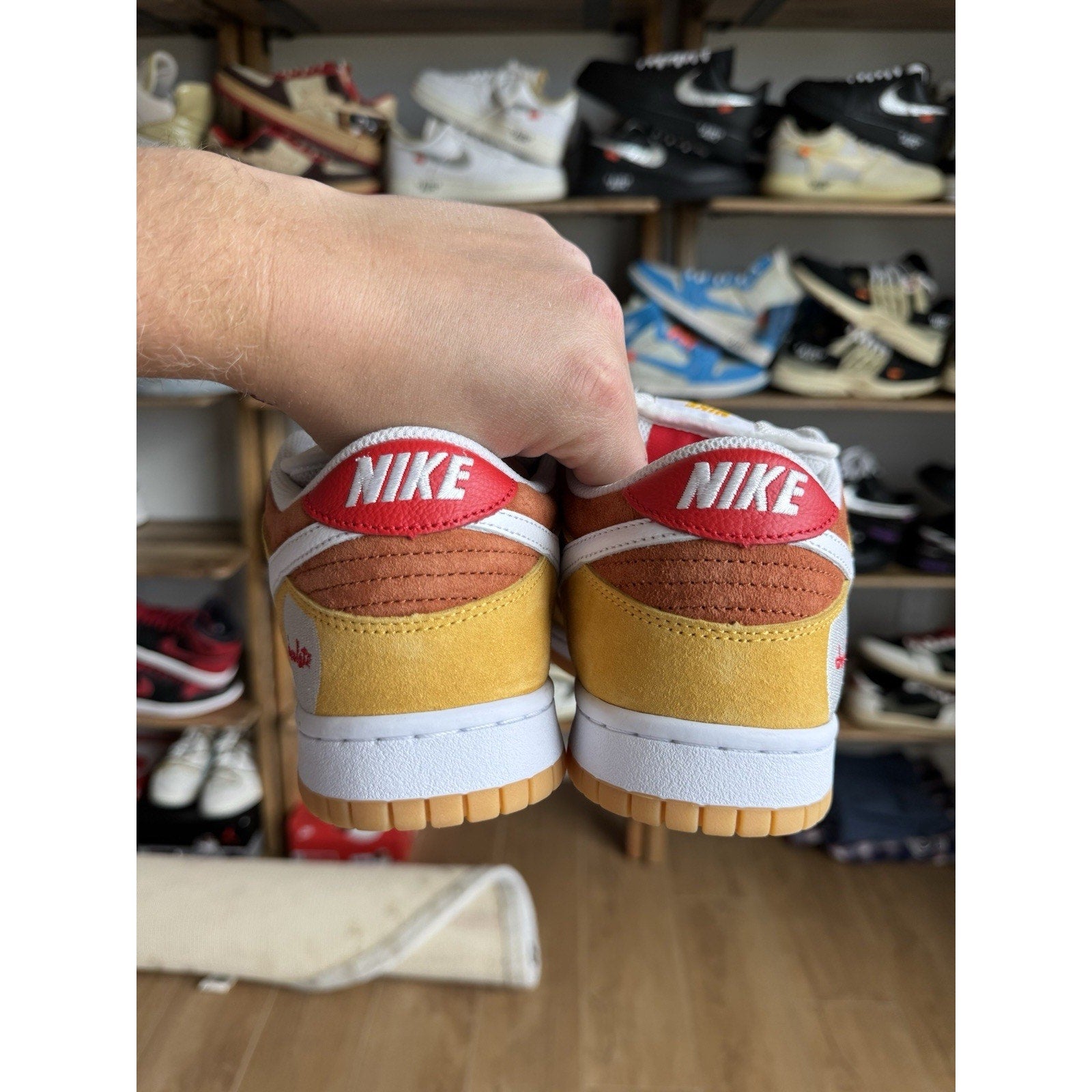 Nike SB Dunk Low Chocolate Skateboards Sun - Size 8.5