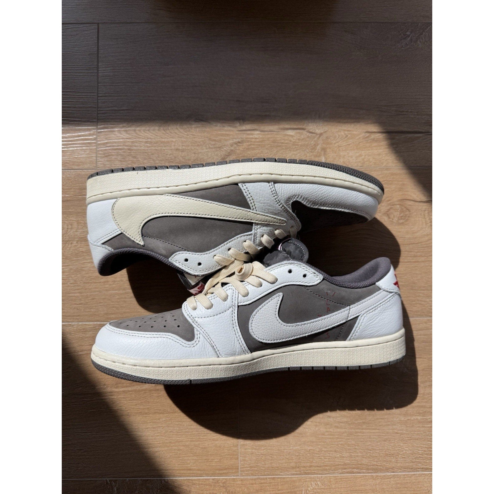 Jordan 1 Low OG x Travis Scott Reverse Mocha - Size 11