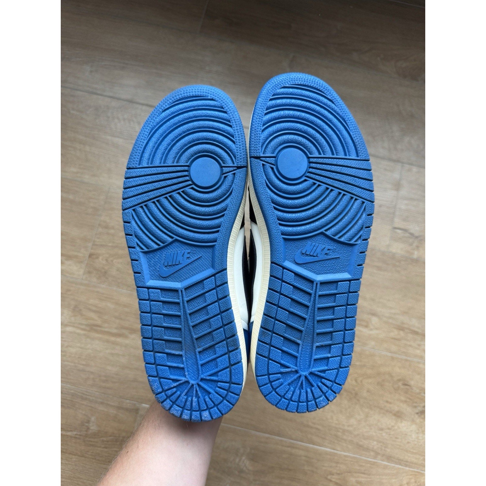 Jordan 1 Retro x Fragment Design x Travis Scott Low Blue - Size 10.5