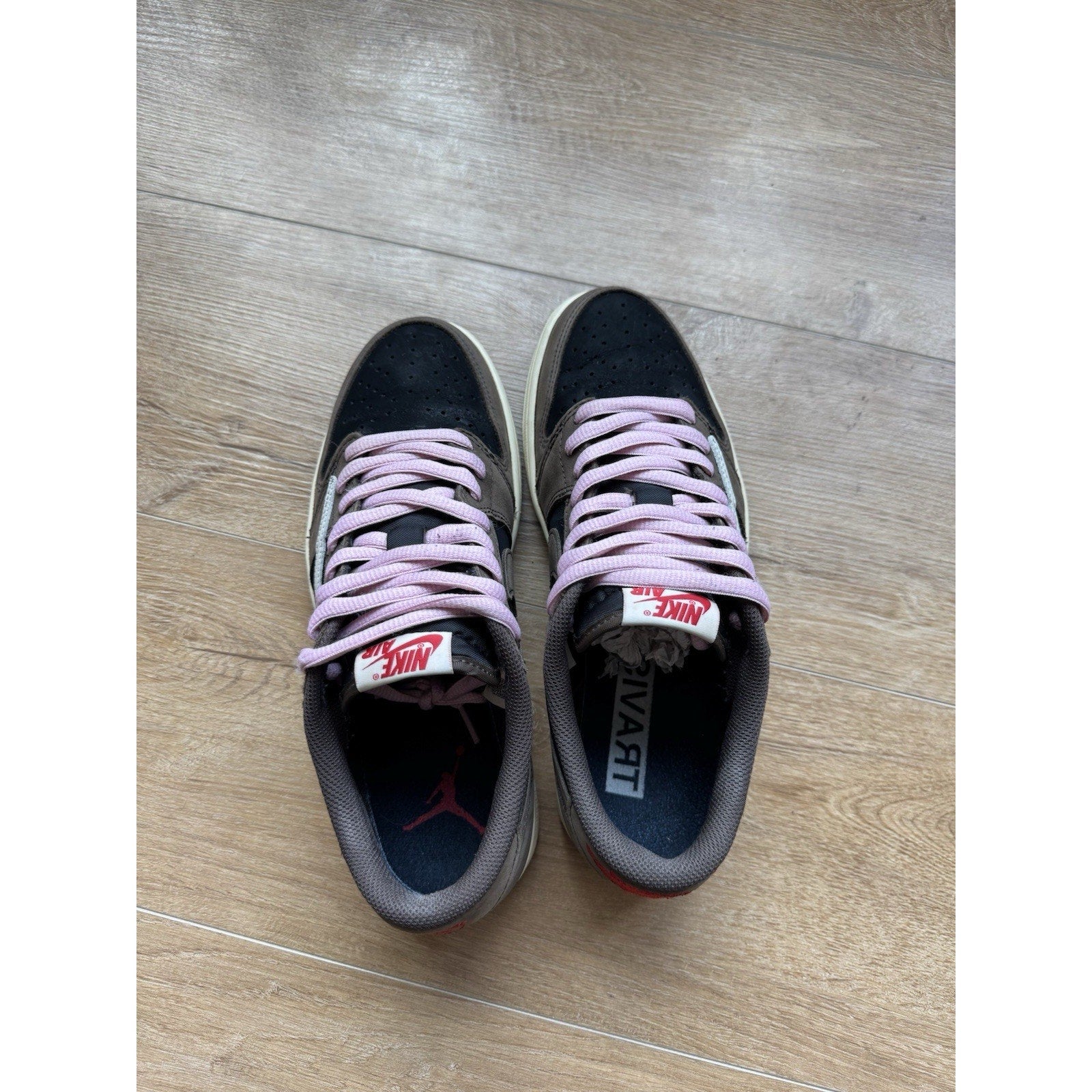 Travis Scott x Air Jordan 1 Retro OG SP Low Velvet Brown - Size 8