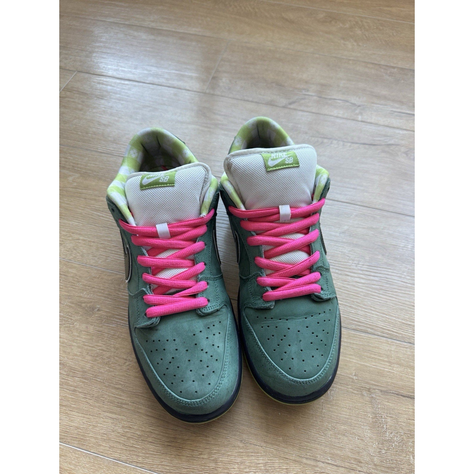 Nike Concepts x Dunk SB Low Green Lobster - Size 12