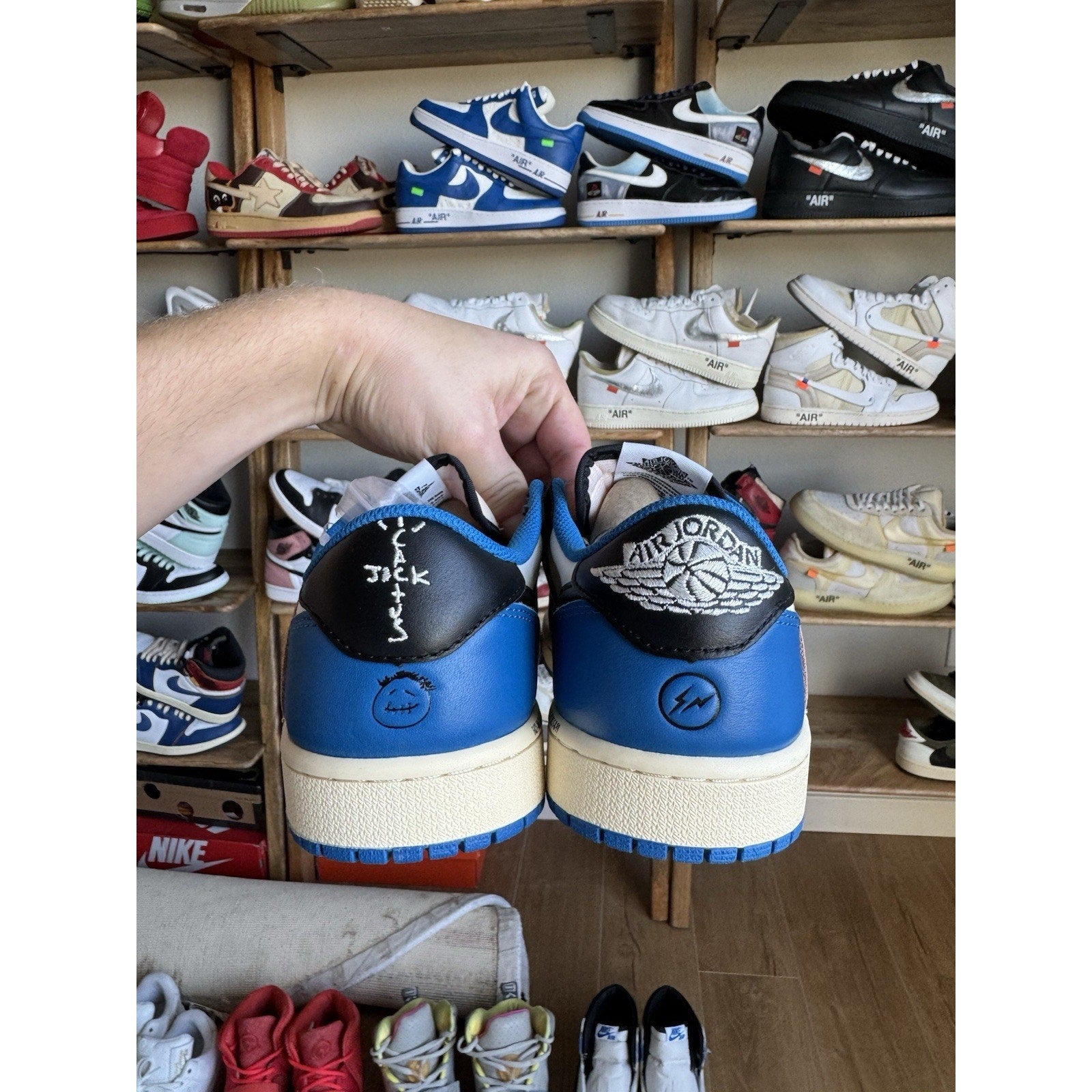 Jordan 1 Retro x Fragment Design x Travis Scott Low Blue - Size 8