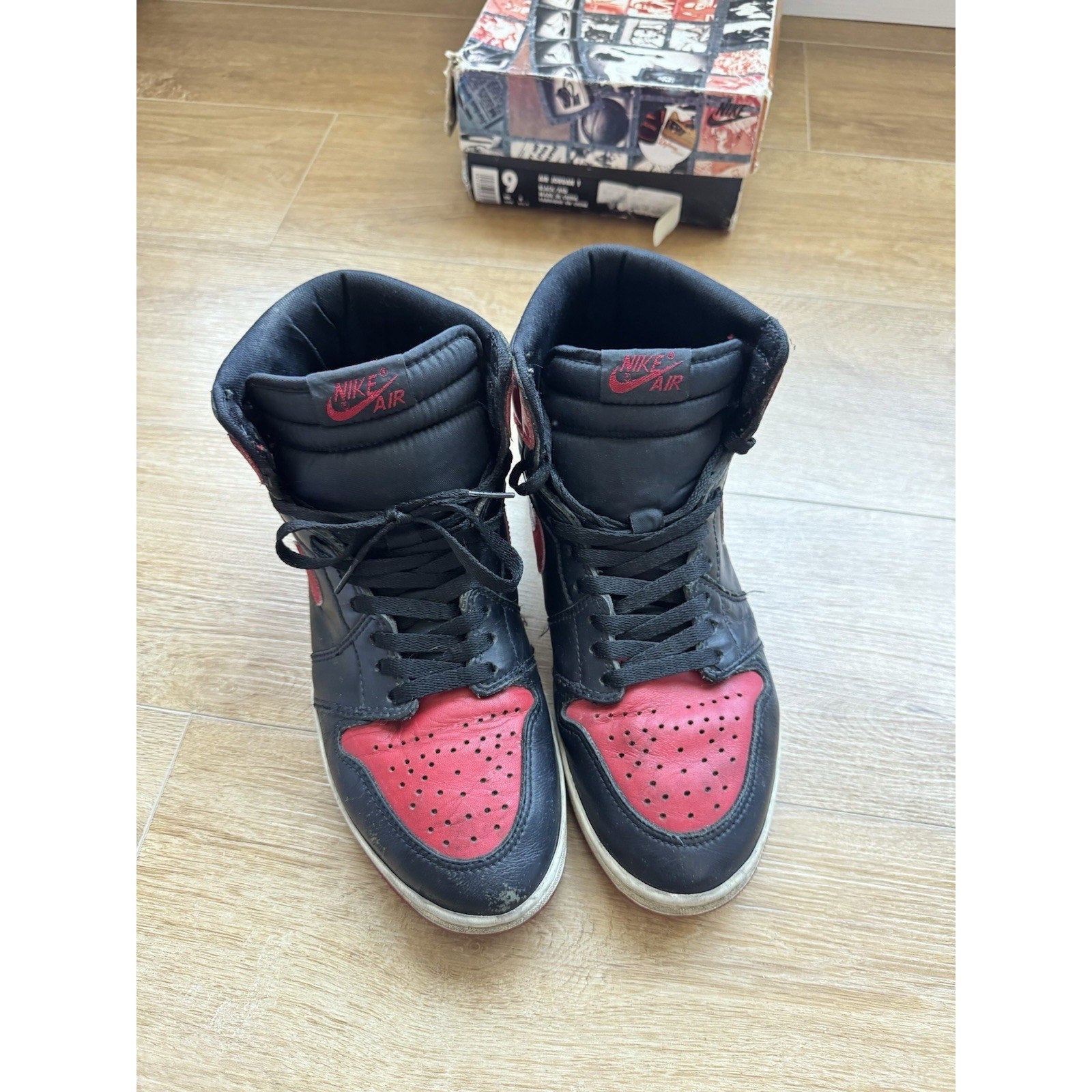 Jordan 1 Retro 1994 Bred - Size 9
