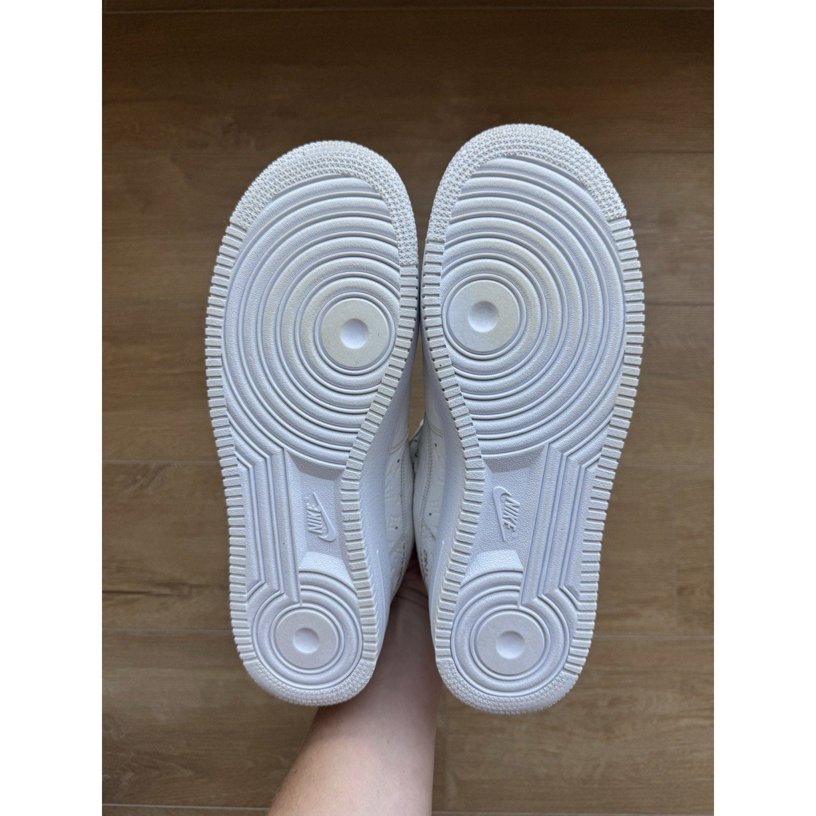Nike Louis Vuitton x Air Force 1 Low Triple White - Size 10US
