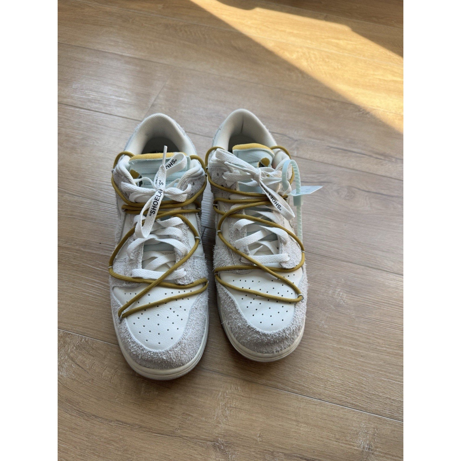 Nike Off-White x Dunk Low Lot 37 of 50 - Size 12