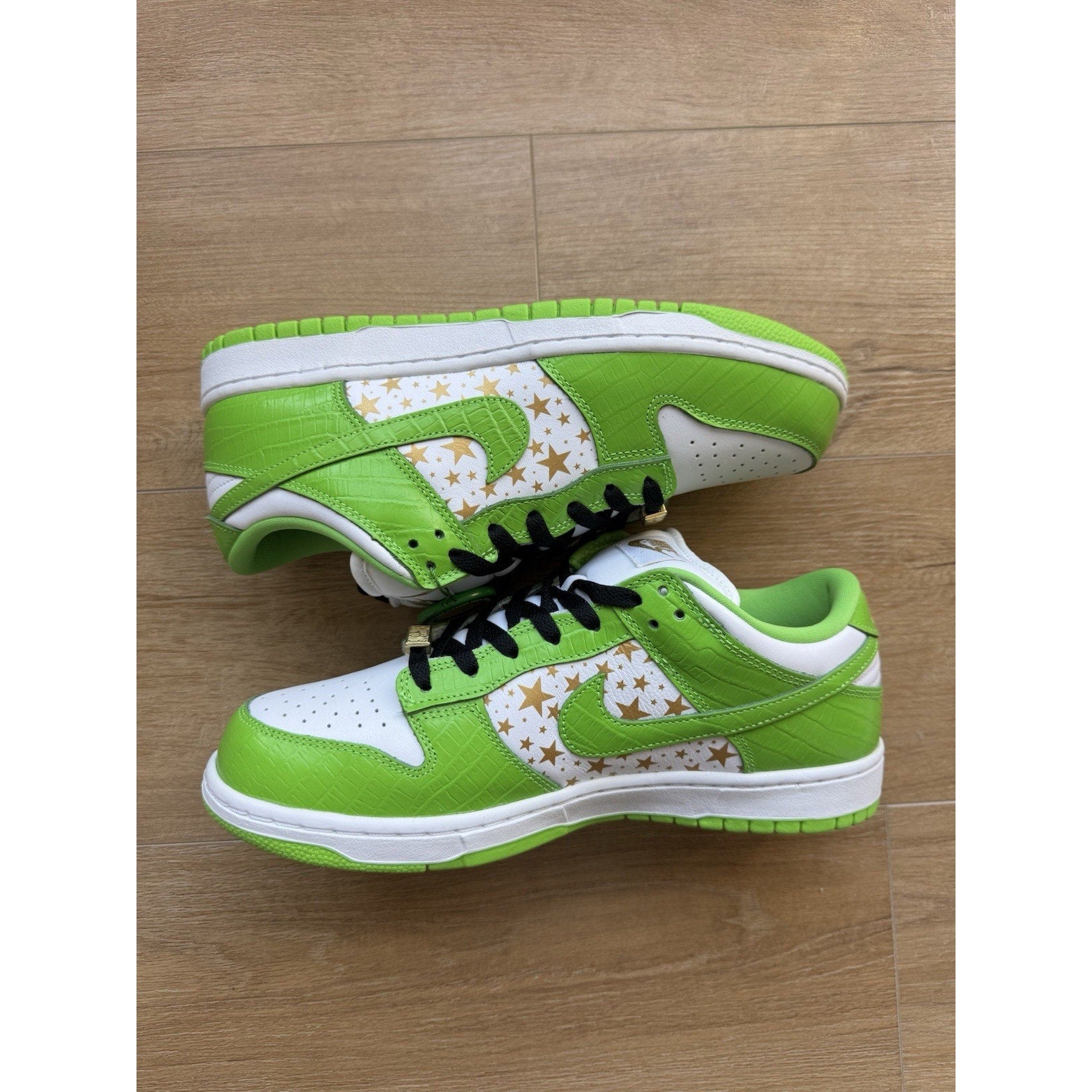 Nike Supreme x Dunk OG SB QS Low Mean Green - Size 9