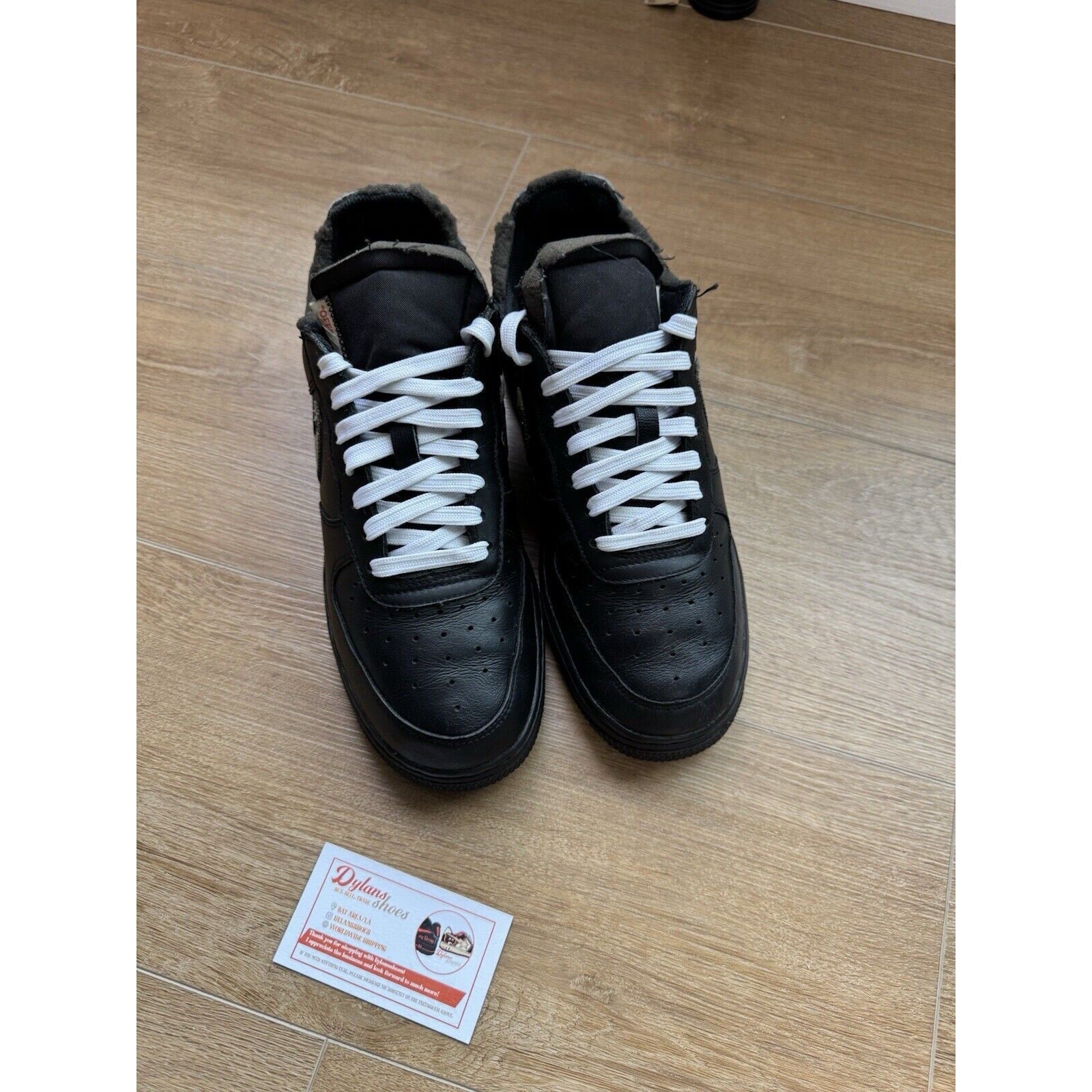 Nike Off-White x Air Force 1 '07 Low MoMA - Size 7
