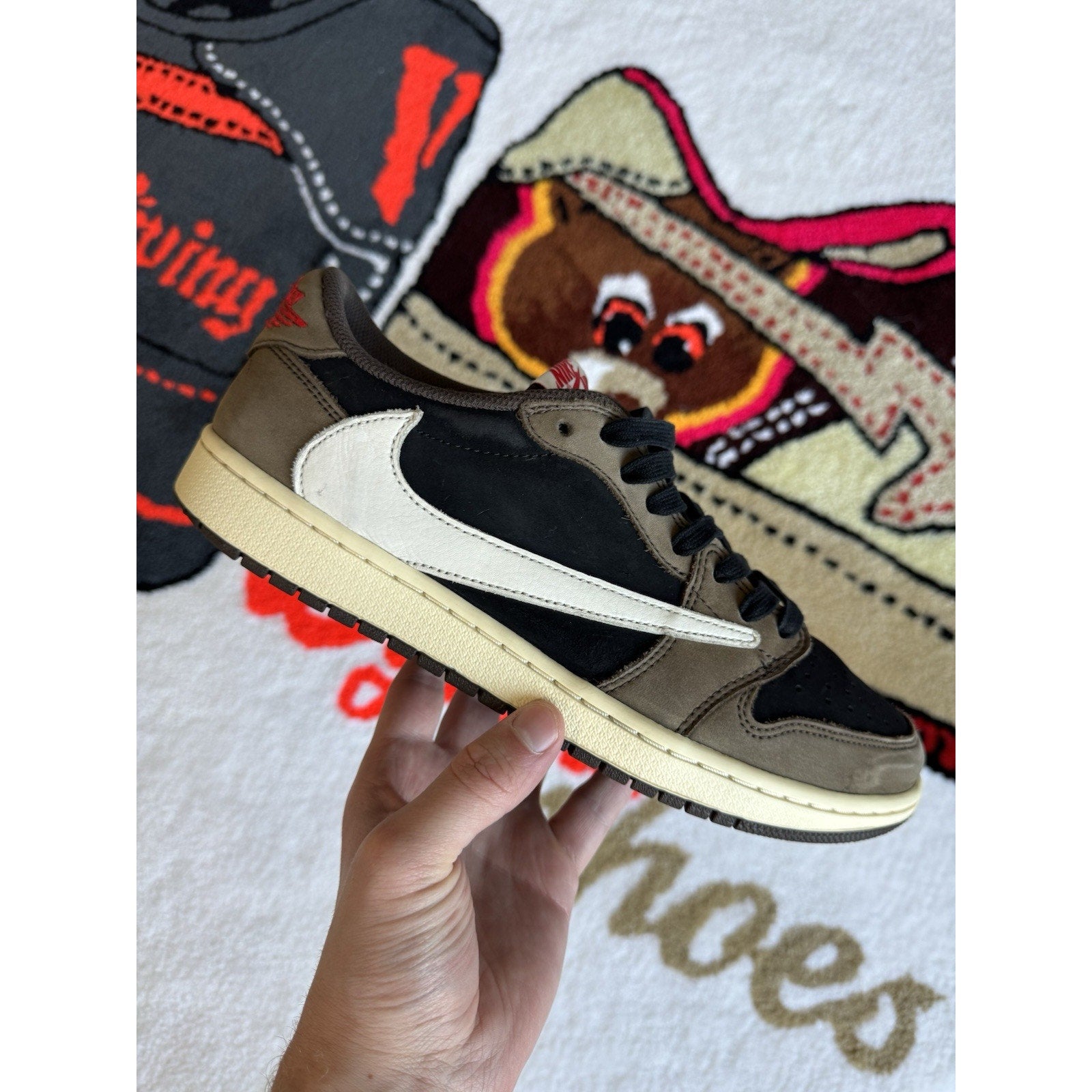 Jordan 1 x Travis Scott Low Mocha - Size 10.5