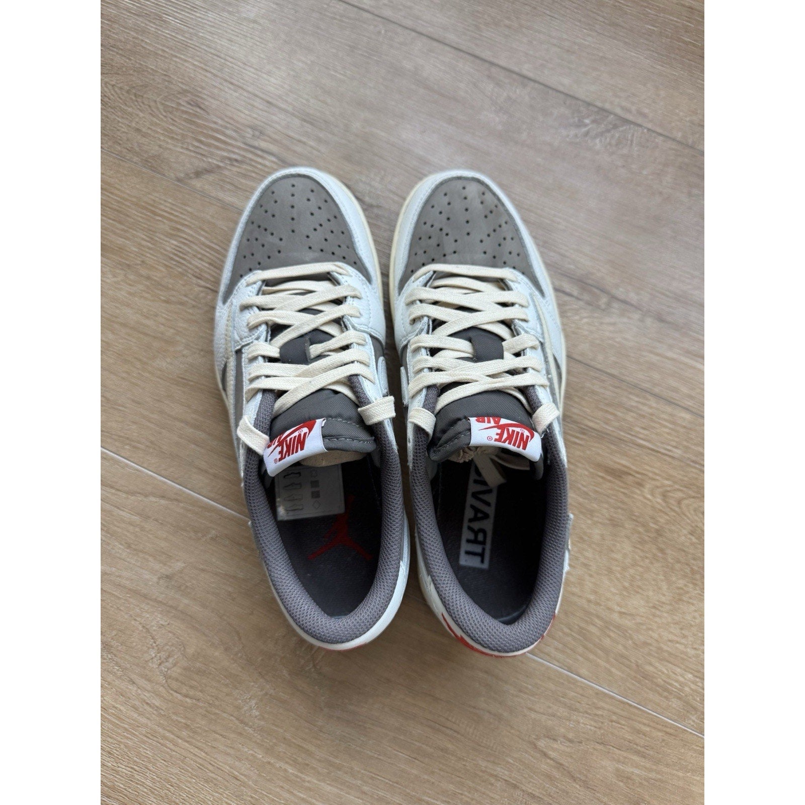 Jordan 1 Low OG x Travis Scott Reverse Mocha - Size 8