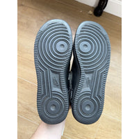 Nike Off-White x Air Force 1 '07 Low MoMA - Size 7
