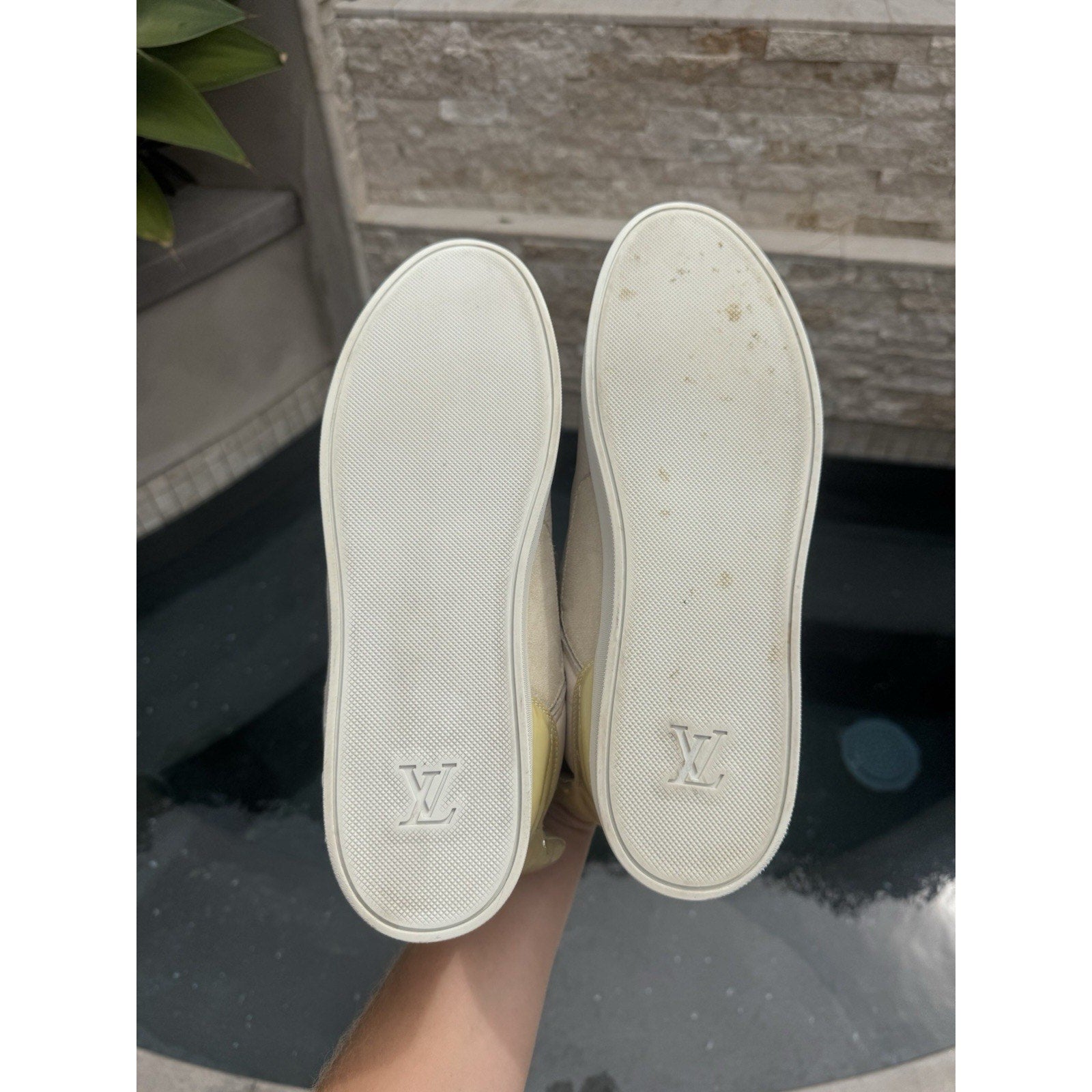 Kanye West x Louis Vuitton Don Cream - Size 12LV / 13M