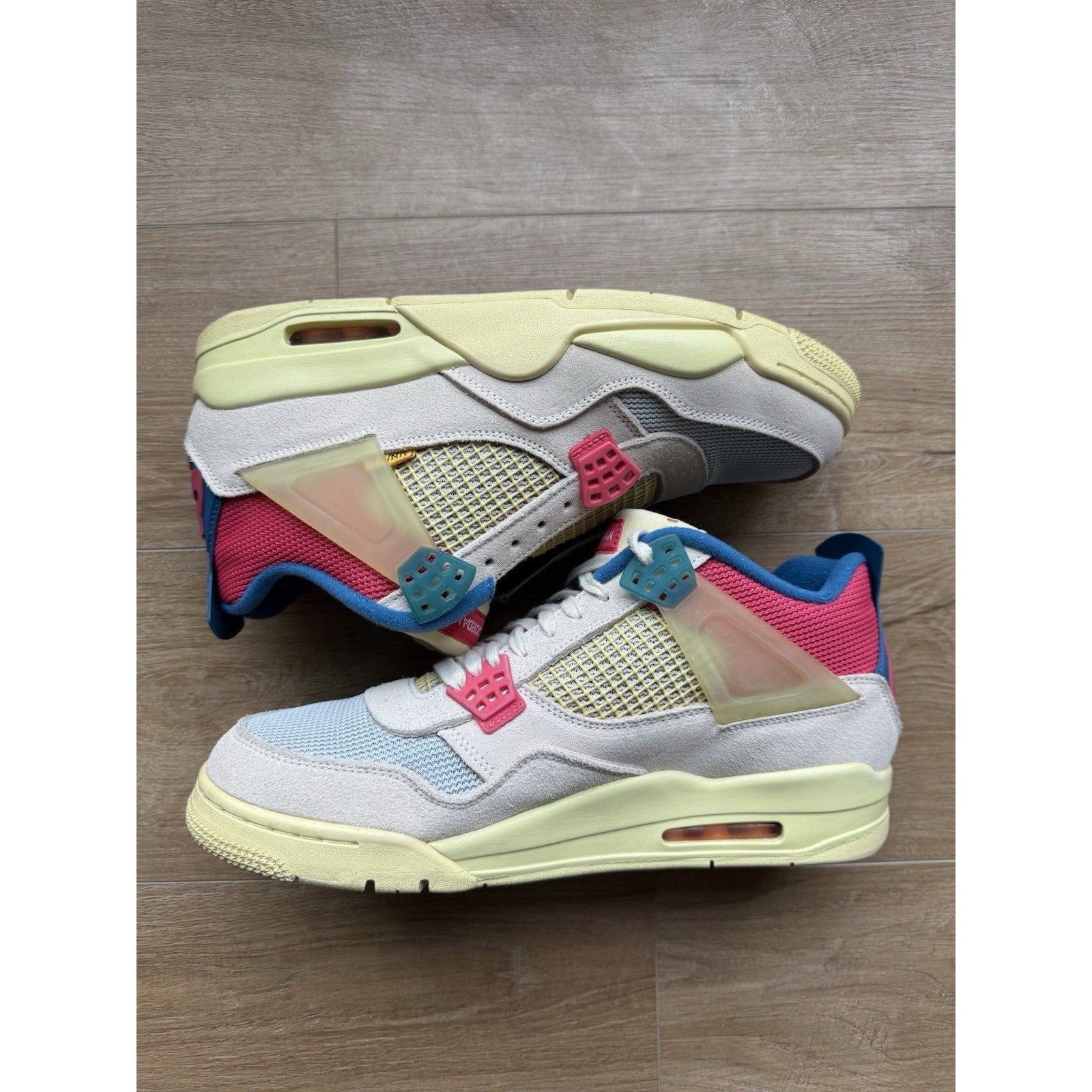 Jordan 4 Retro x Union LA Mid Guava Ice - Size 12