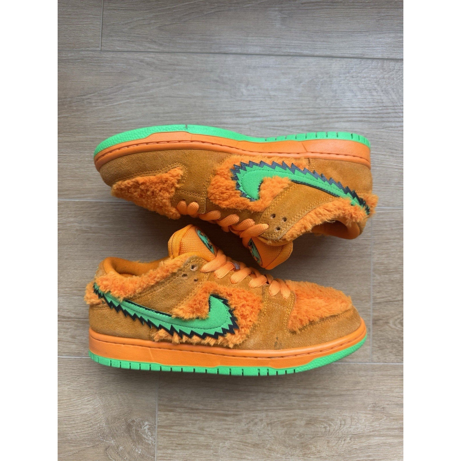 Nike Grateful Dead x Dunk SB Low Orange Bear - Size 7