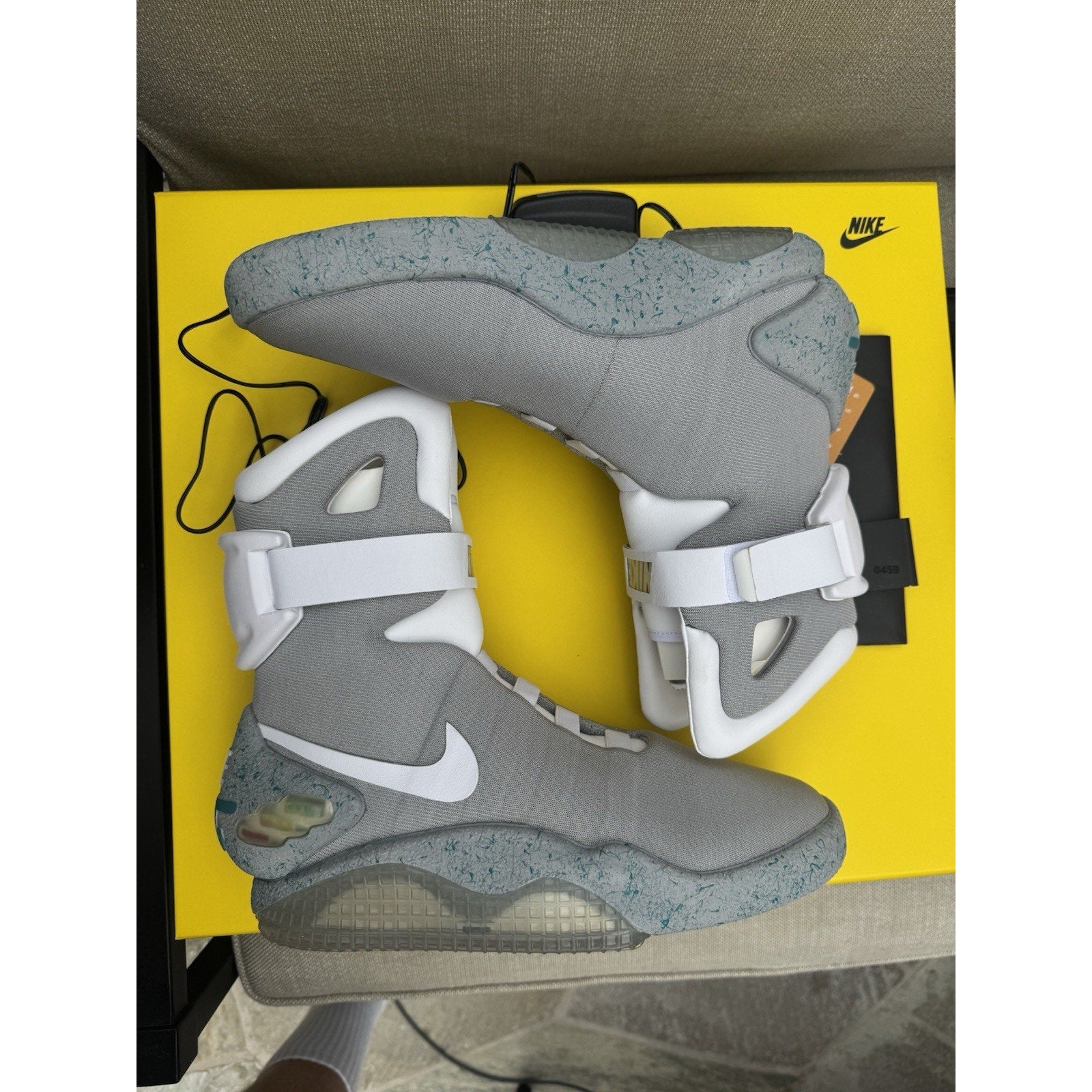 Nike Mag Back To The Future 2011 - Size 9