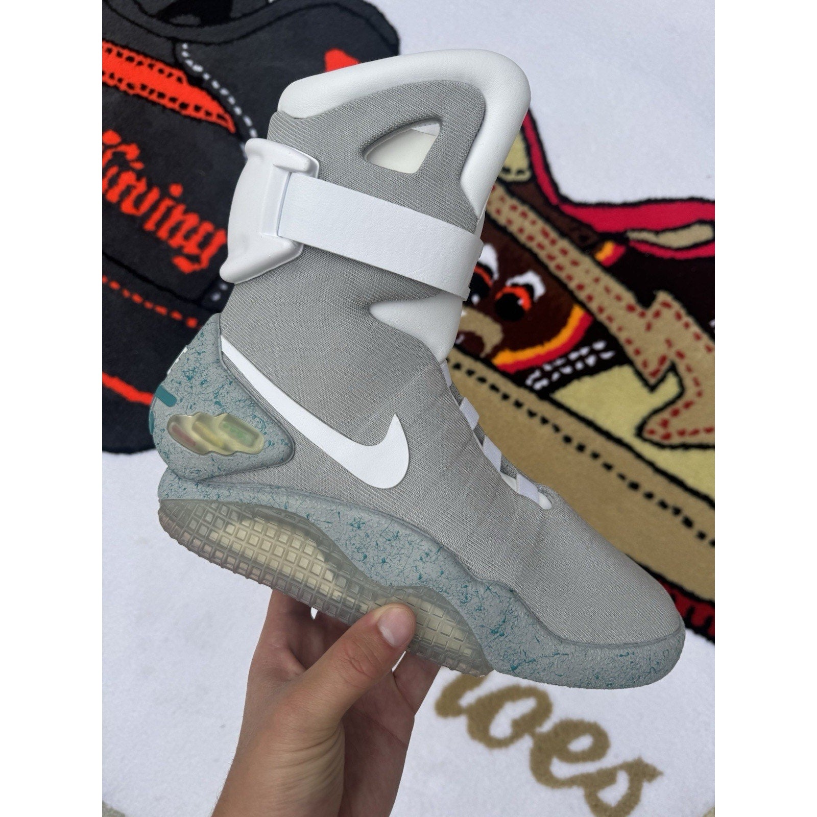 Nike Mag Back To The Future 2011 - Size 9