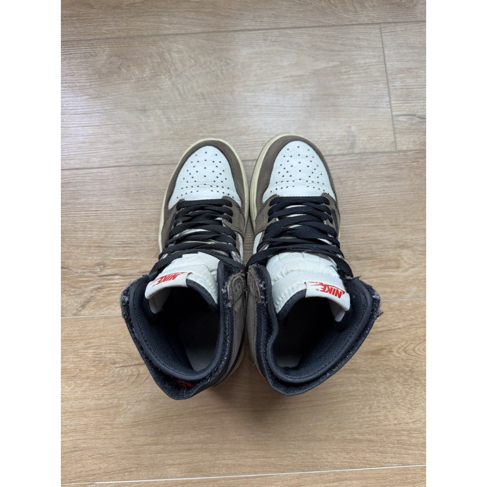 Jordan 1 Retro OG x Travis Scott High Mocha - Size 7