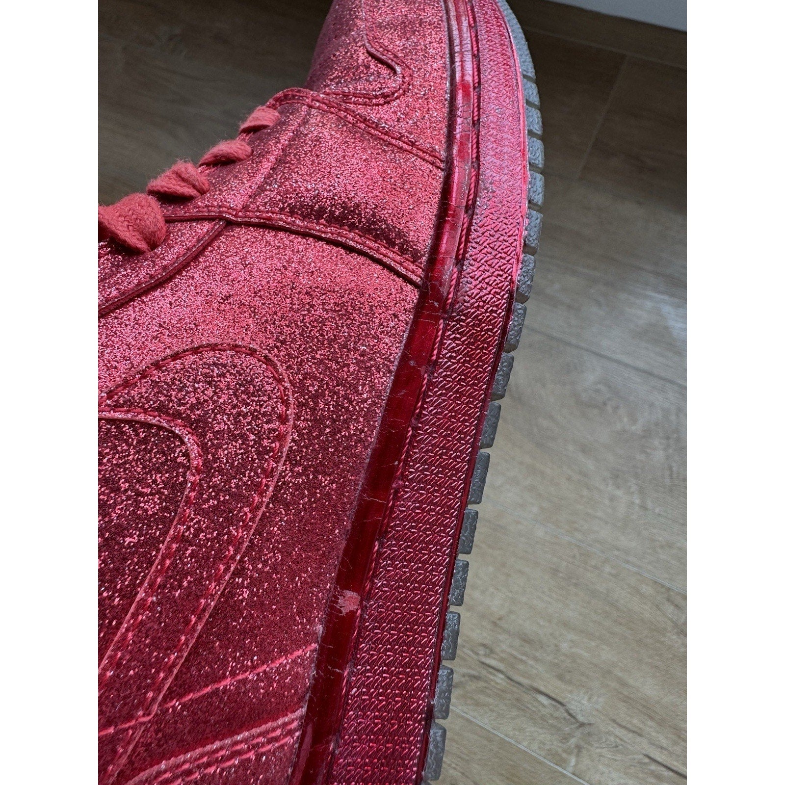 Jordan 1 Legends Of Summer Red Glitter - Size 8.5