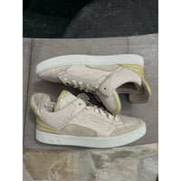 Kanye West x Louis Vuitton Don Cream - Size 12LV / 13M