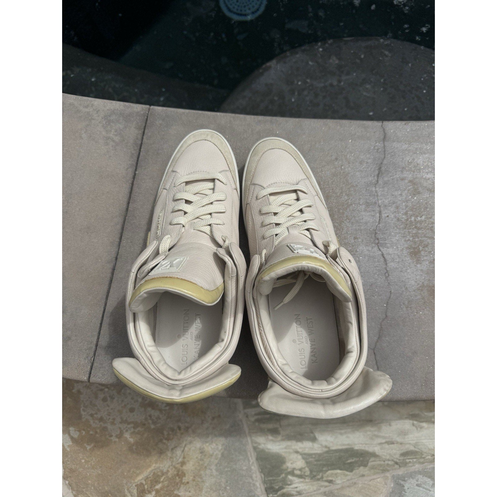 Kanye West x Louis Vuitton Don Cream - Size 12LV / 13M