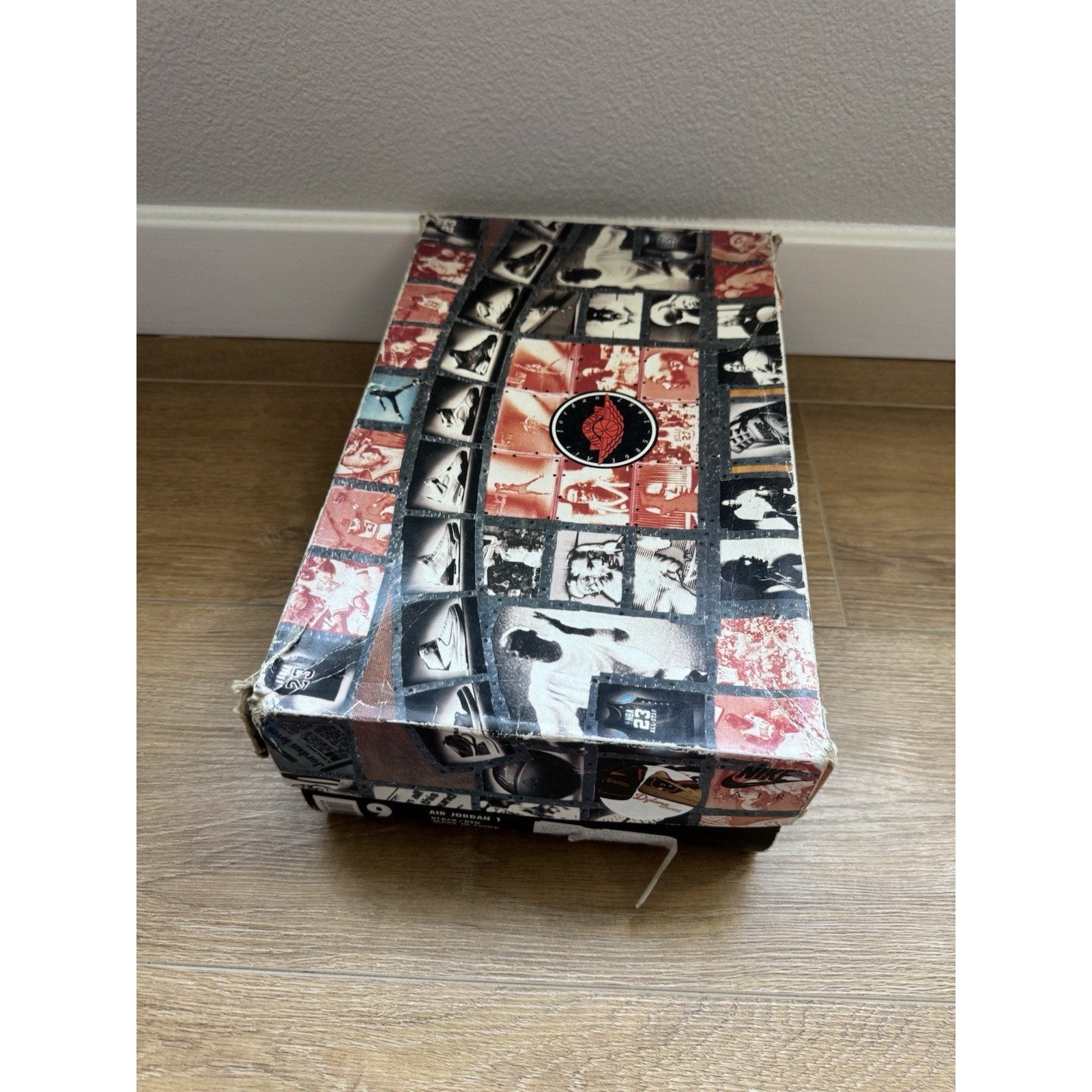 Jordan 1 Retro 1994 Bred - Size 9