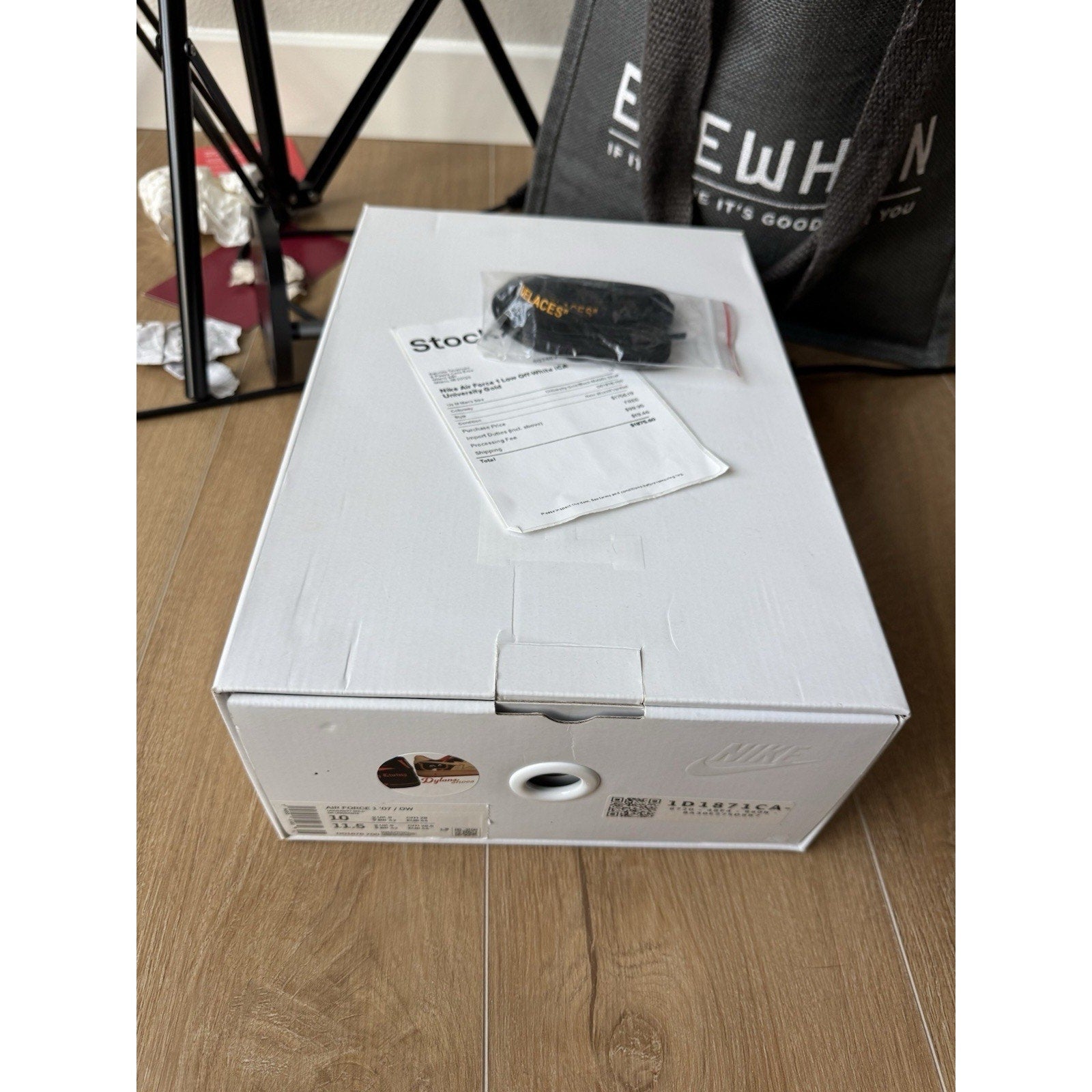 Nike Air Force 1 Low OFF-WHITE University Gold Metallic Silver - Size 10