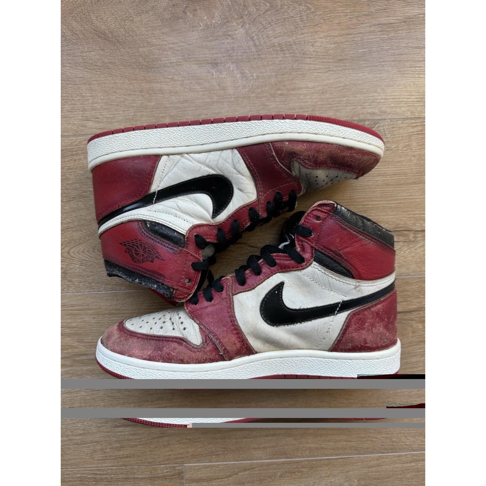 Air Jordan 1 1985 High Chicago RESTORED PAIR - Size 10