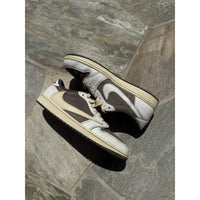 Jordan 1 Low OG x Travis Scott Reverse Mocha - Size 10.5