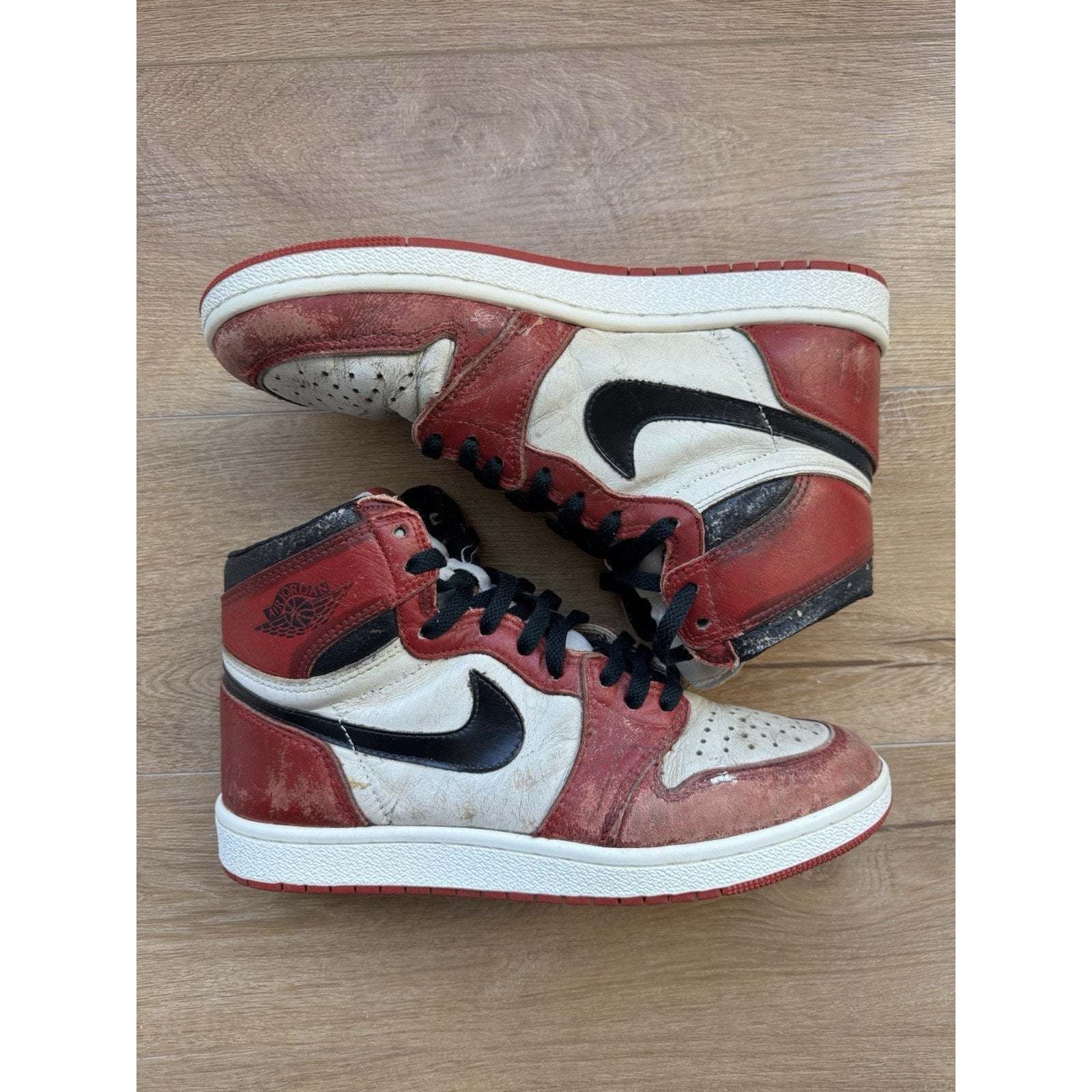 Air Jordan 1 1985 High Chicago RESTORED PAIR - Size 10