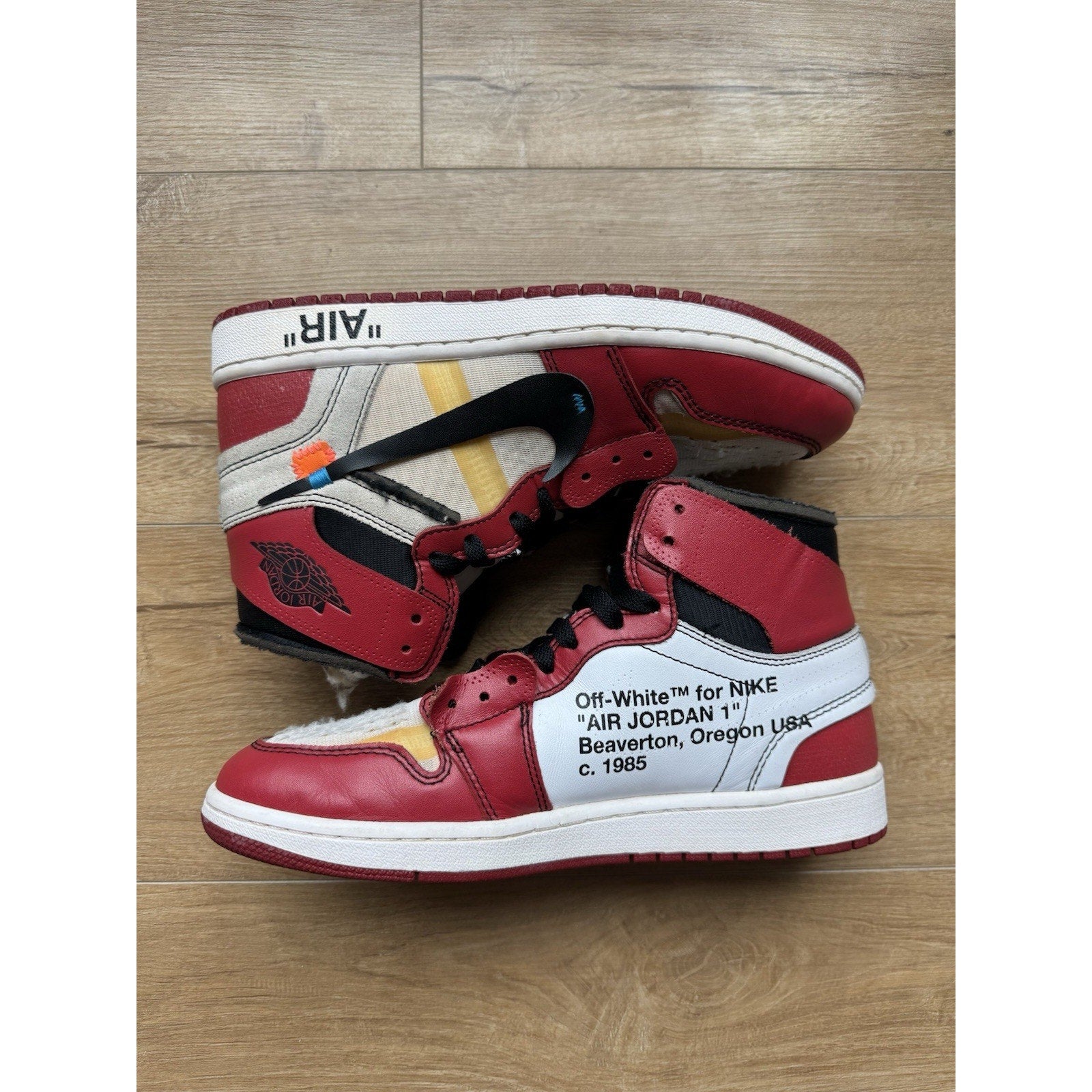 Jordan 1 Retro OG x Off-White High Chicago - Size 9
