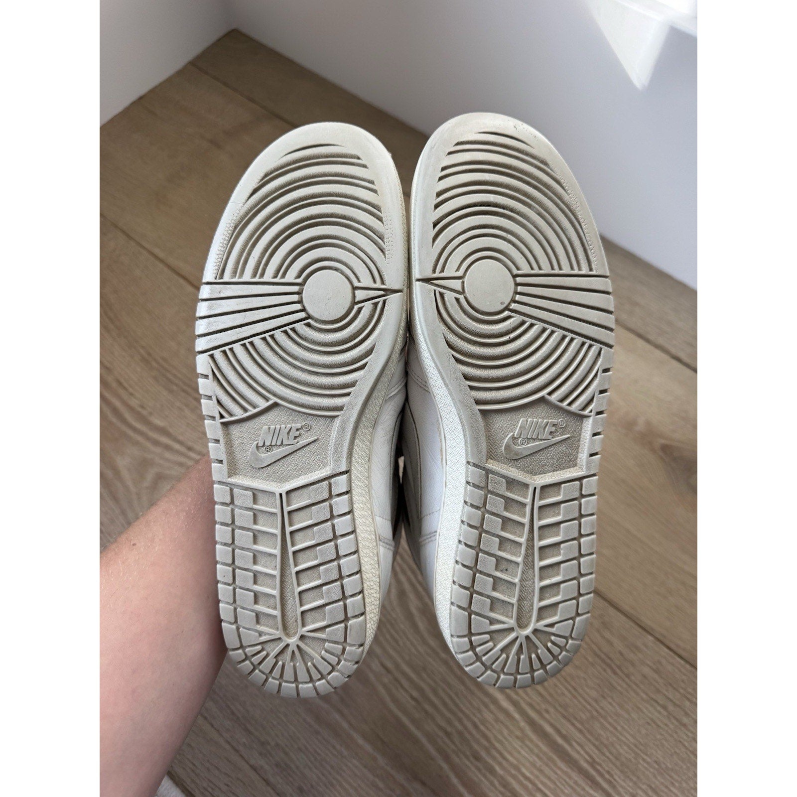 Air Jordan 1 1985 High Natural Grey - Size 10