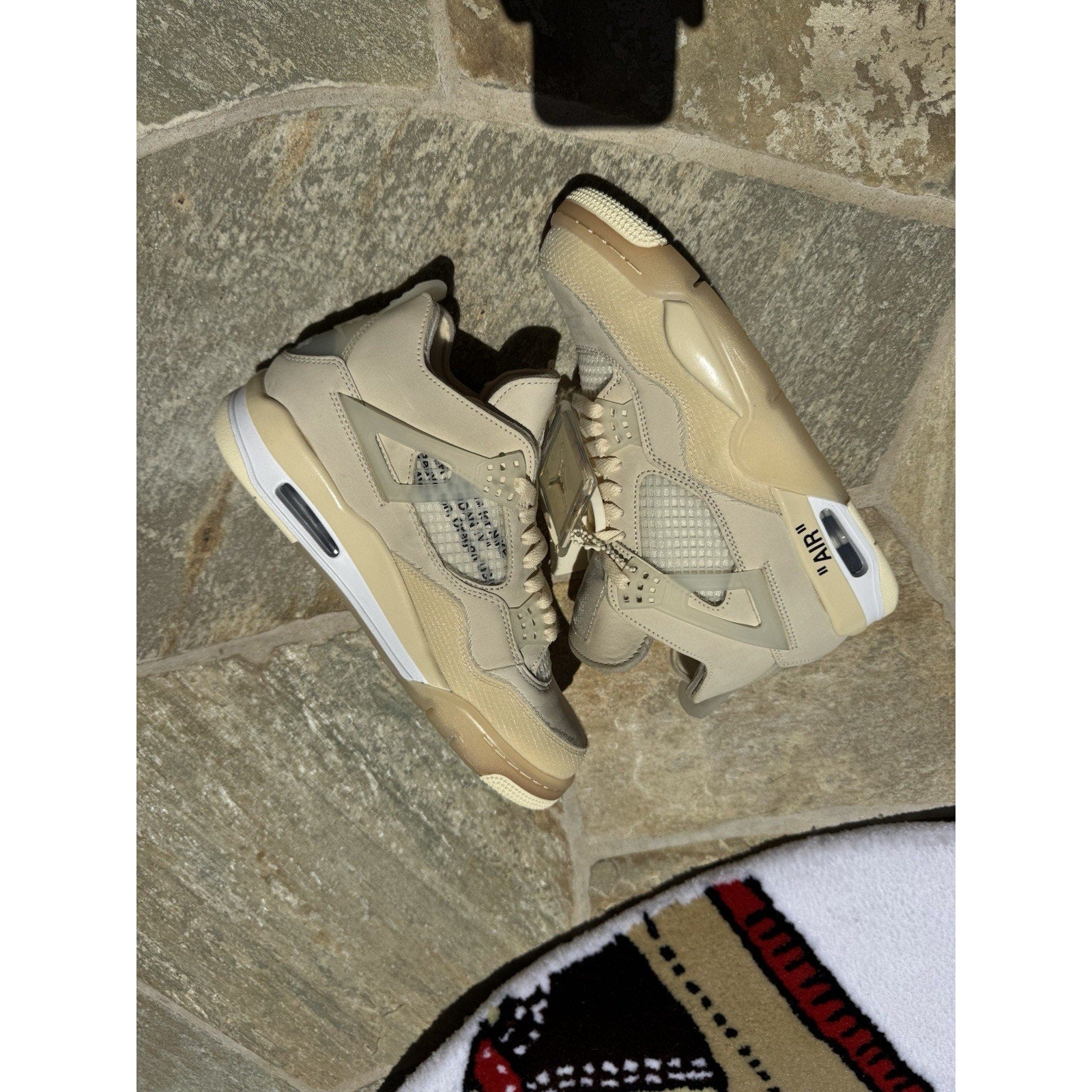 Jordan 4 SP x Off-White Mid Sail Size 10W/8.5M