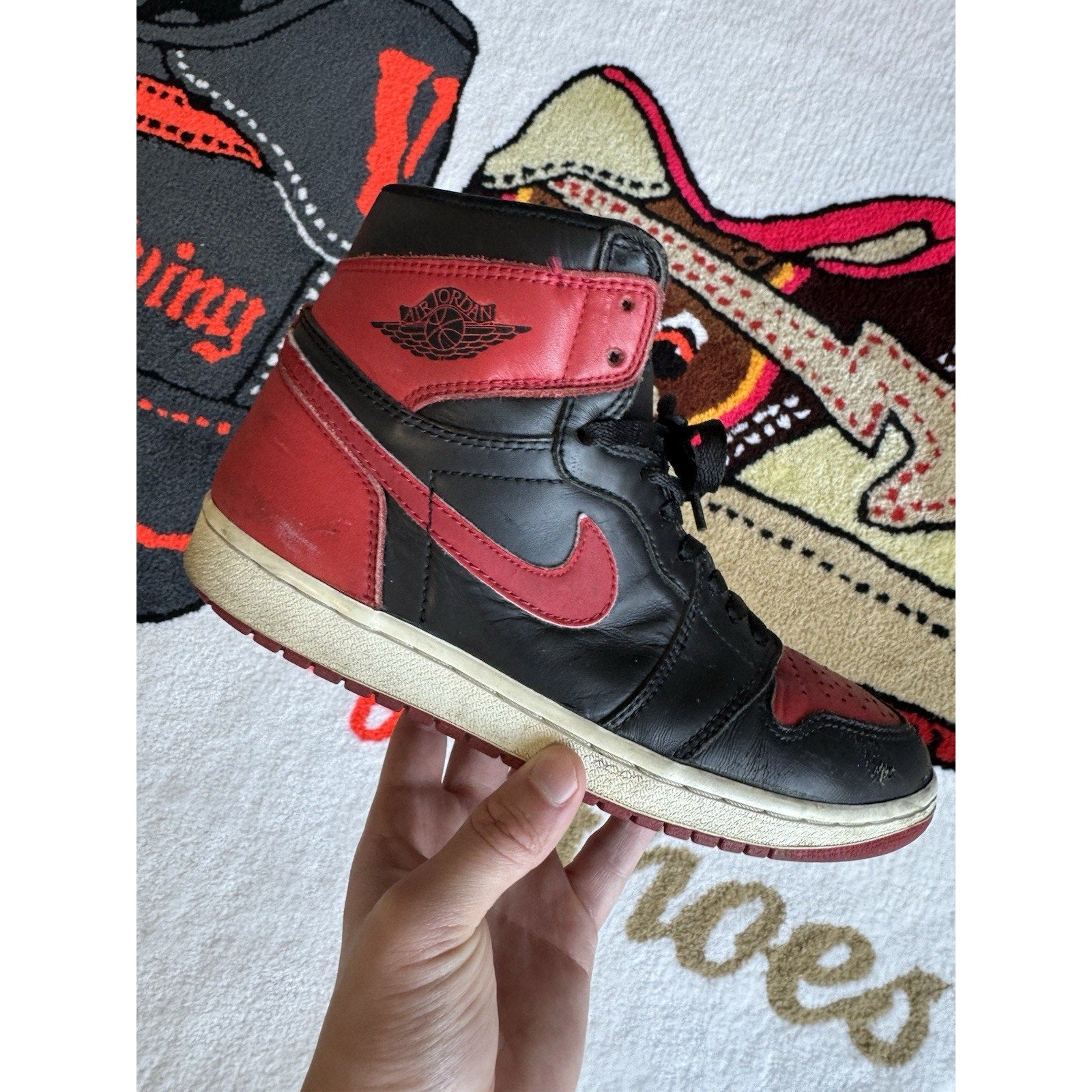 Jordan 1 Retro 1994 Bred - Size 9