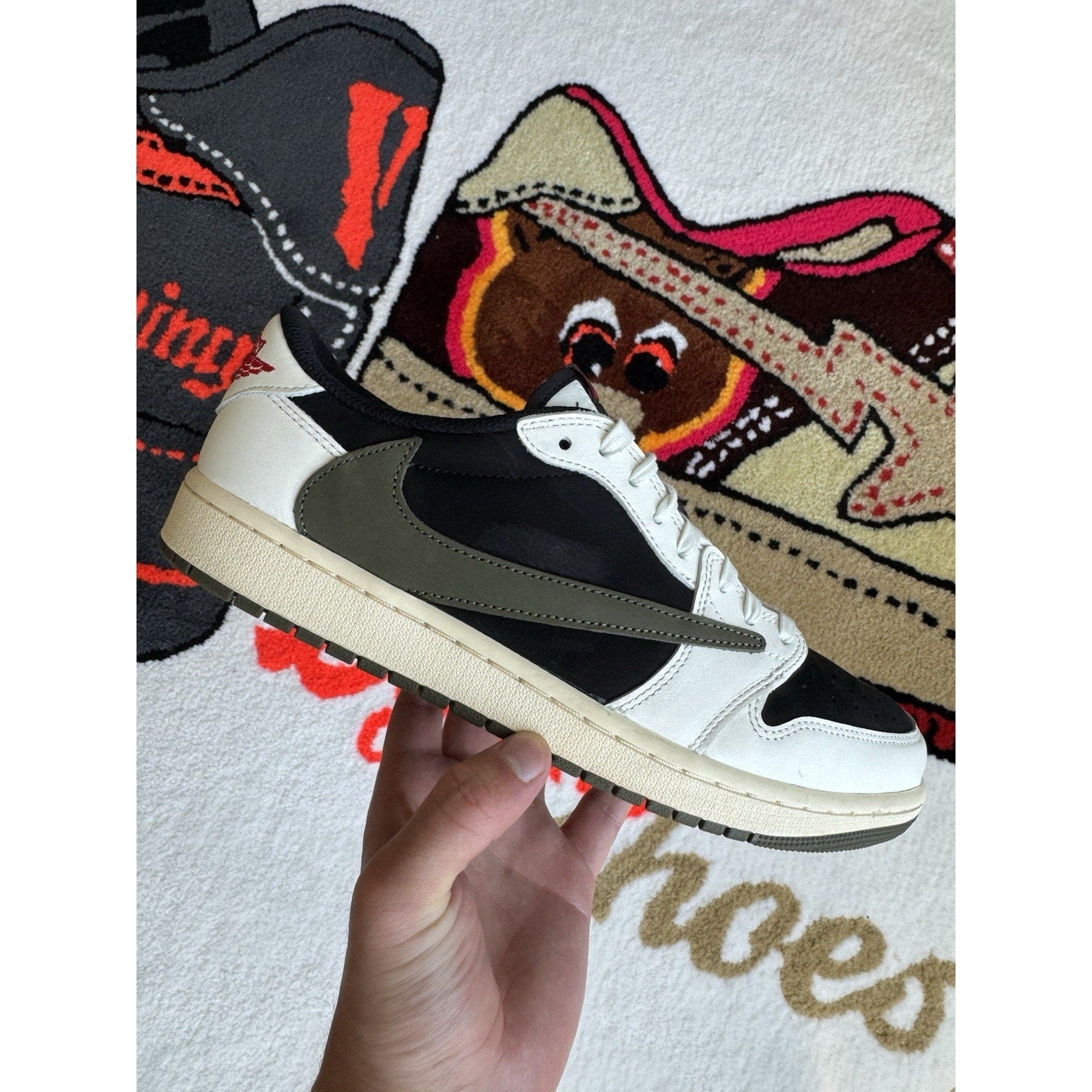 Jordan 1 Retro OG x Travis Scott Low Olive - Size 12W/10.5M