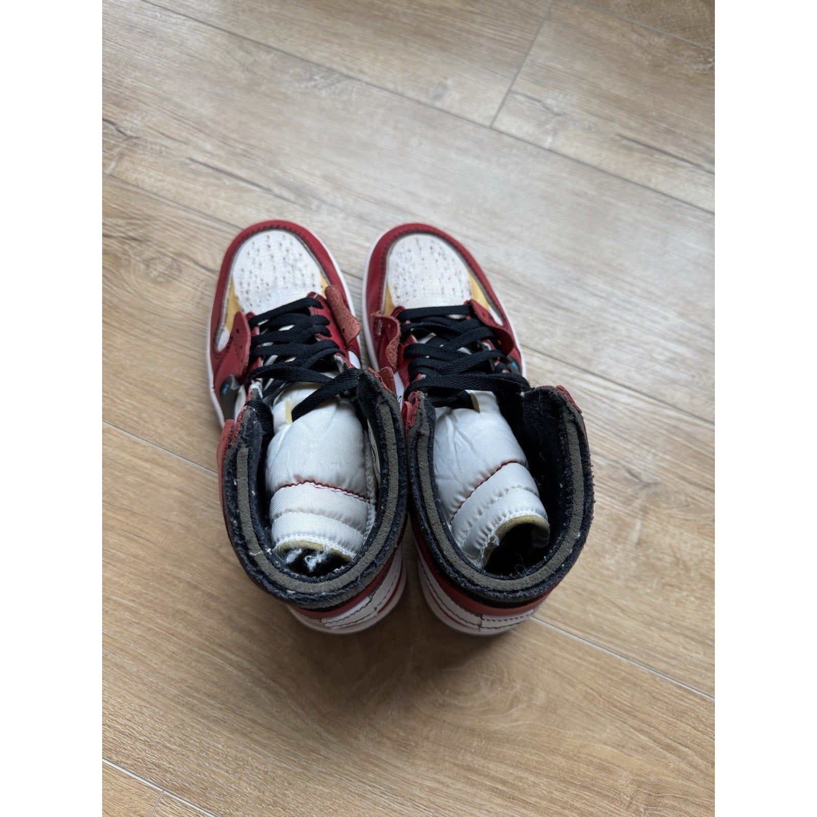 Jordan 1 Retro OG x Off-White High Chicago - Size 9