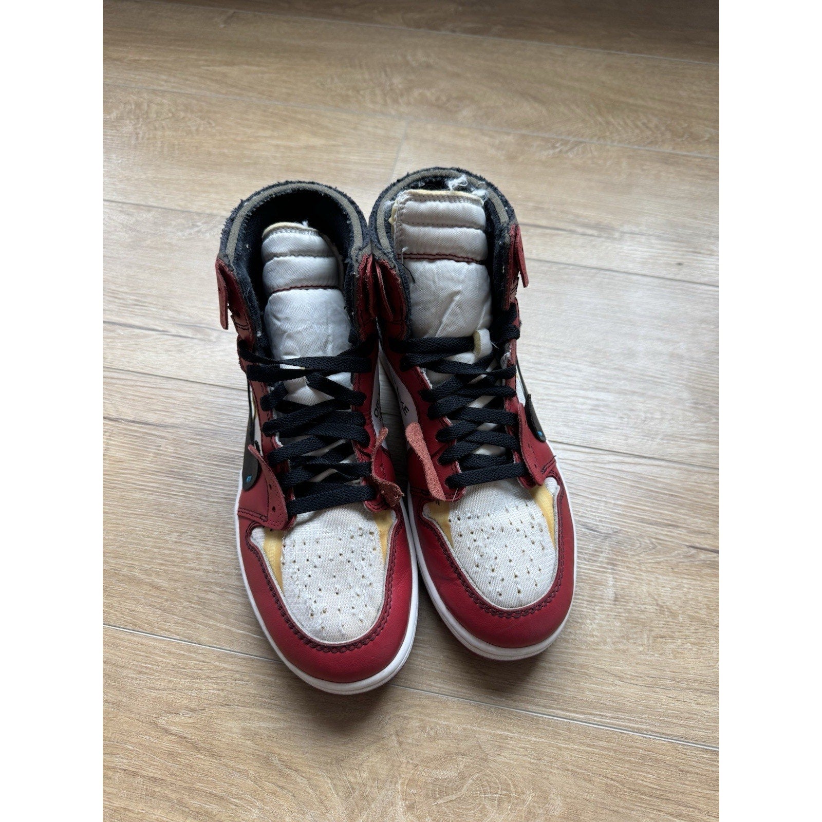 Jordan 1 Retro OG x Off-White High Chicago - Size 9