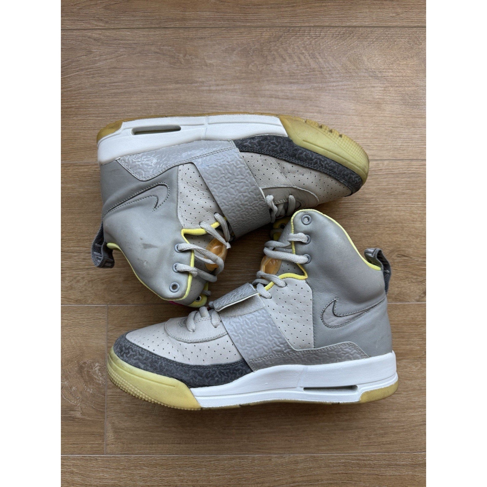 Nike Air Yeezy Zen 2009 - Size 9.5