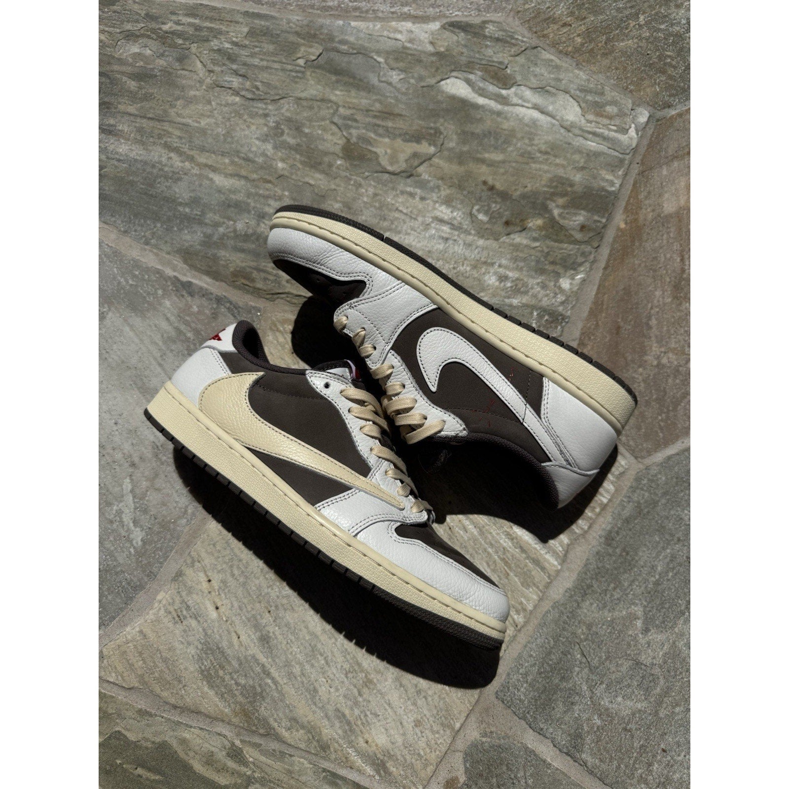Jordan 1 Low OG x Travis Scott Reverse Mocha - Size 10.5