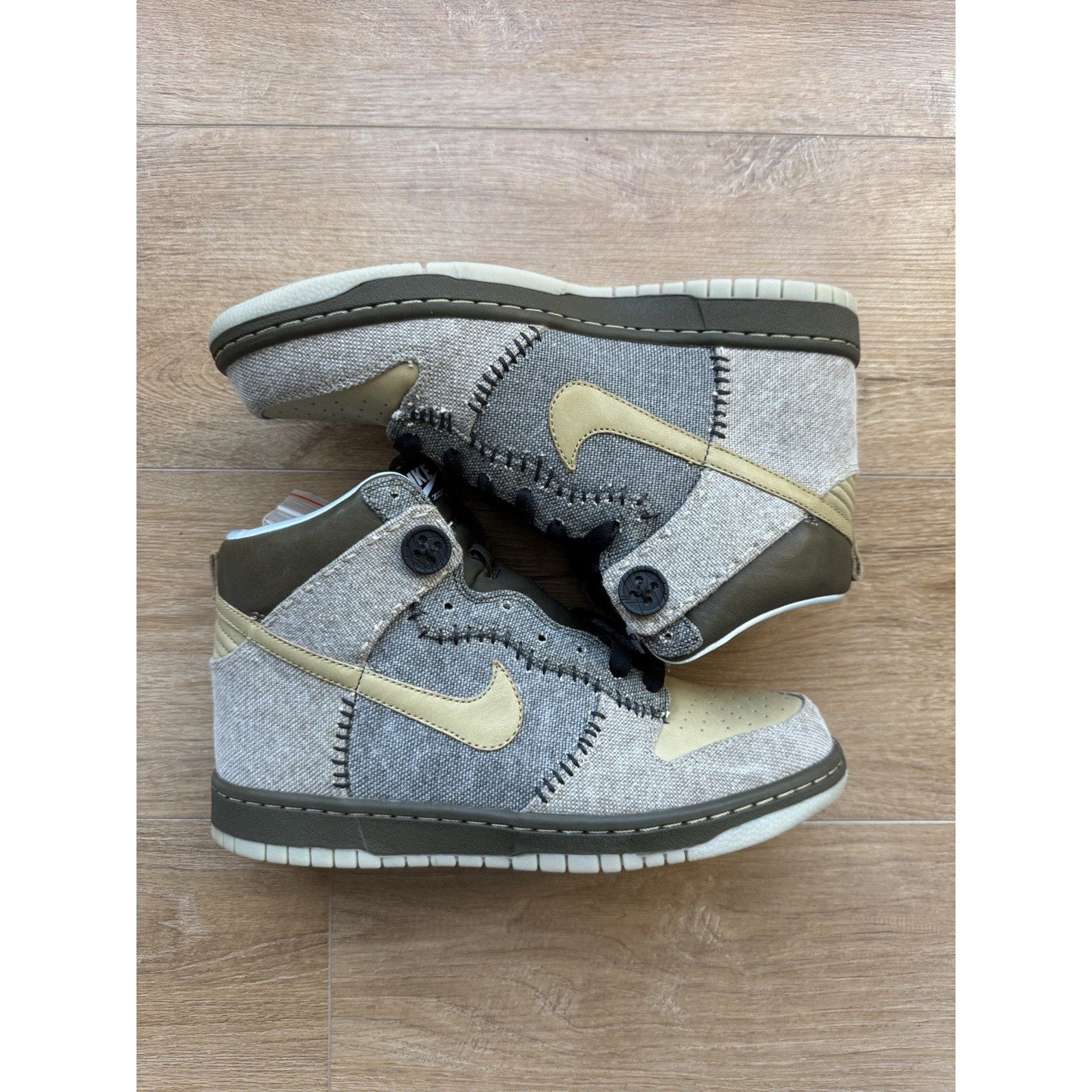 Nike Dunk High Coraline - SAMPLE Size 8.5