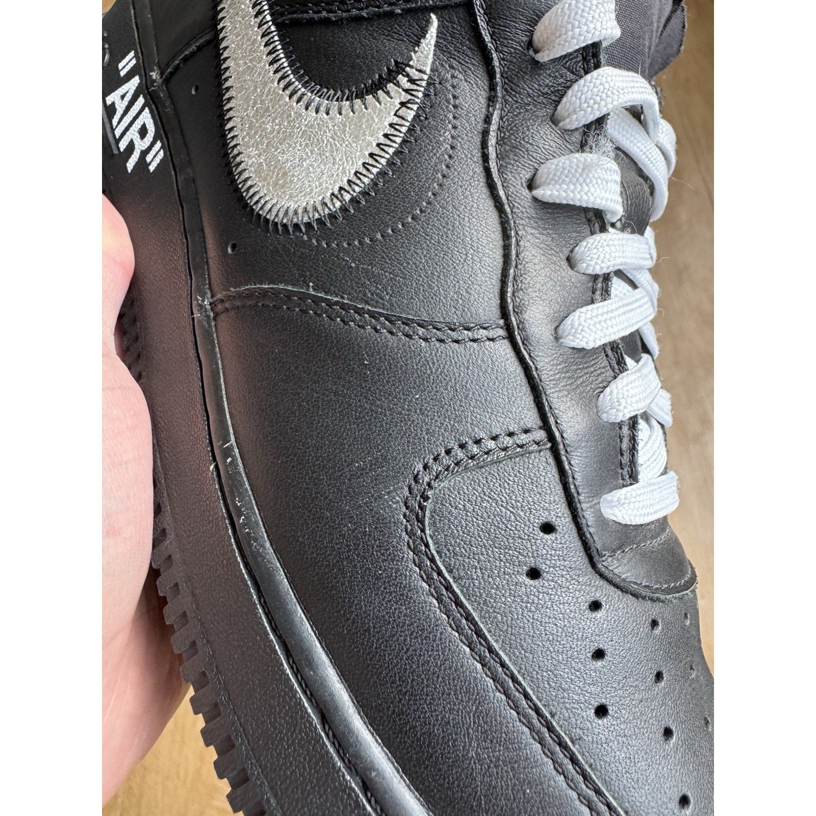 Off-White x Nike Air Force 1 '07 Low MoMA - Size 10.5