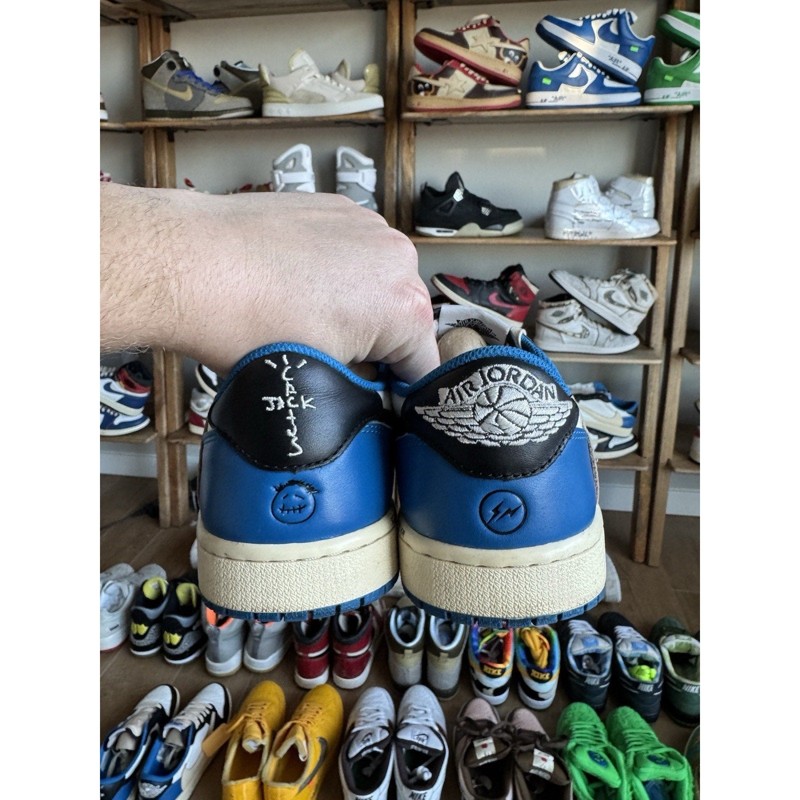 Jordan 1 Retro x Fragment Design x Travis Scott Low Blue - Size 8