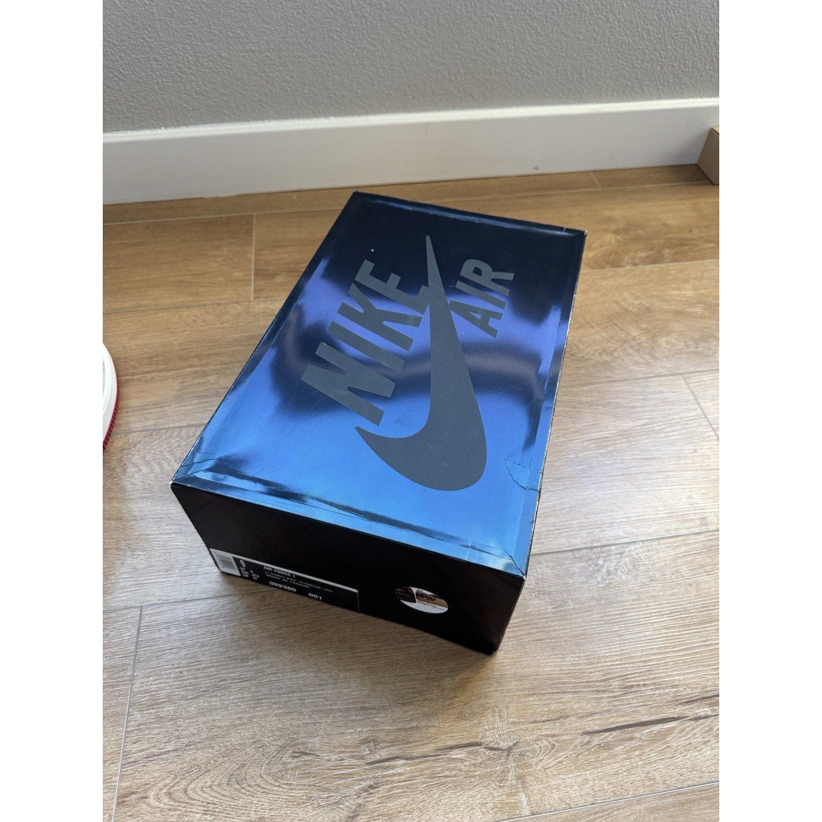 Nike Air Force 1 Ueno Sakura - Size 9