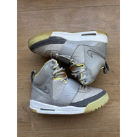 Nike Air Yeezy Zen 2009 - Size 9.5
