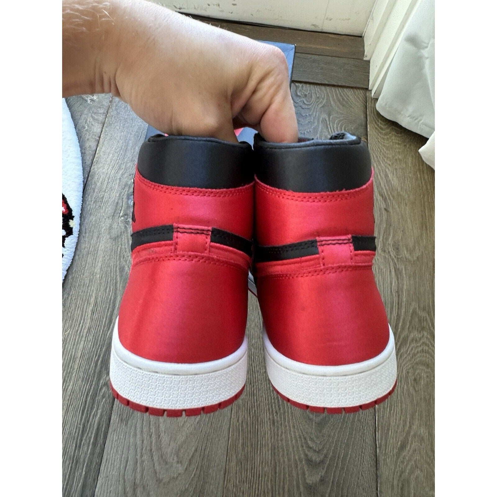 Size 8 - Jordan 1 Retro OG SE 2016 High Satin Banned 489/501