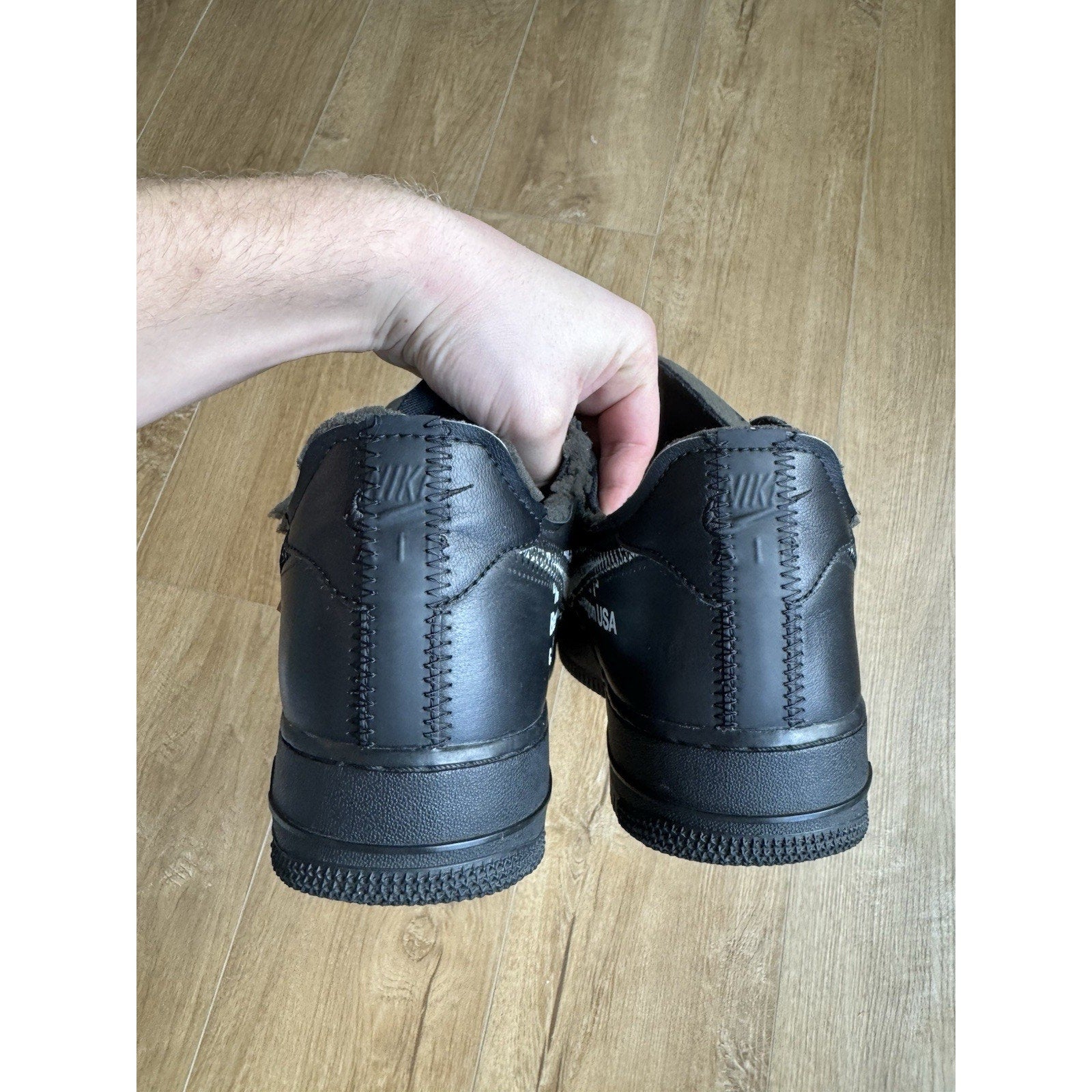 Off-White x Nike Air Force 1 '07 Low MoMA - Size 10.5