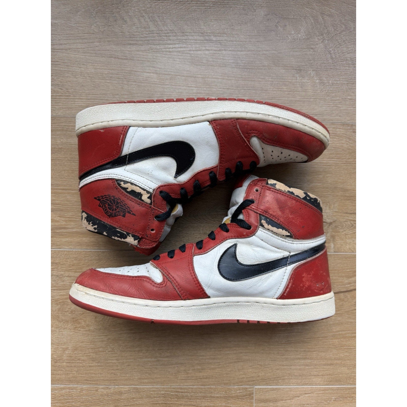 Jordan 1 OG 1985 Chicago - Size 11