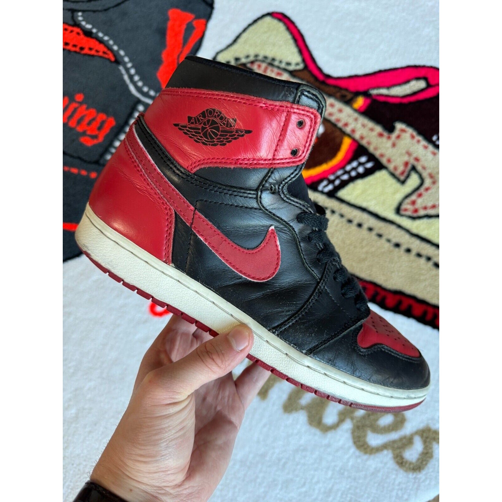 Jordan 1 Retro 1994 Bred - Size 10.5