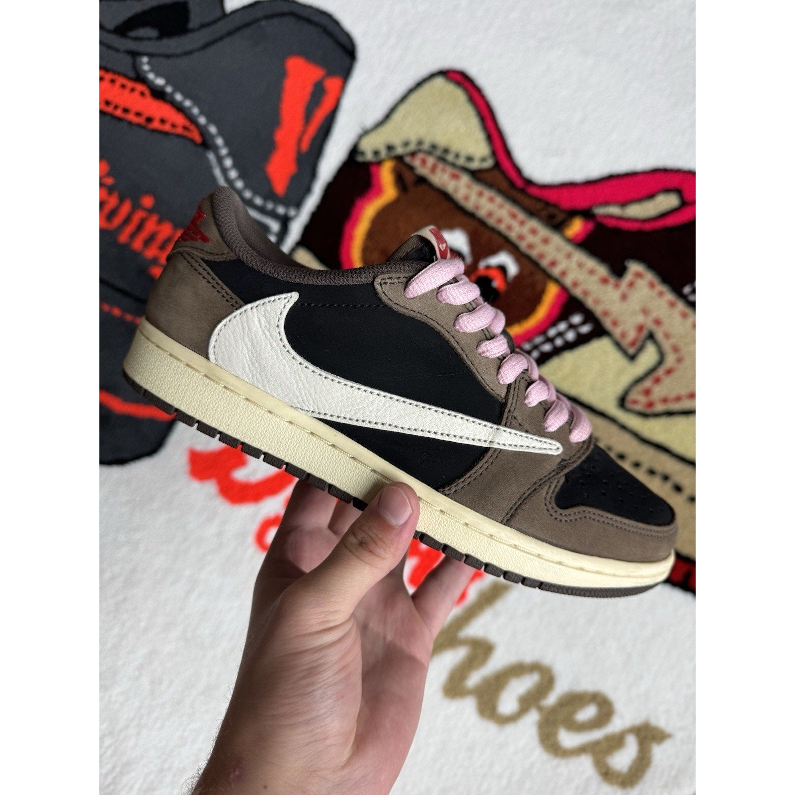 Travis Scott x Air Jordan 1 Retro OG SP Low Velvet Brown - Size 8