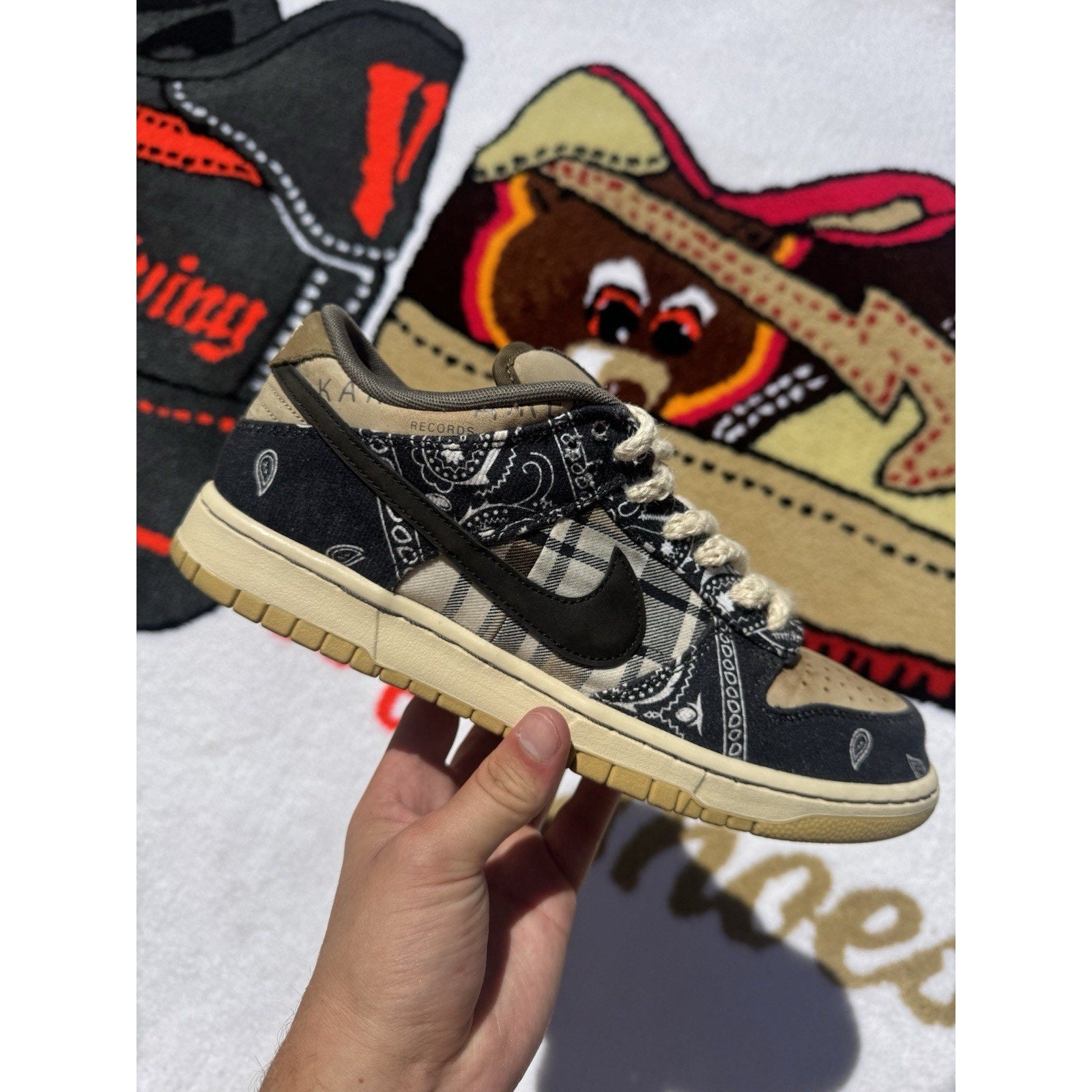 Nike Dunk Low Premium QS SB x Travis Scott Cactus Jack - Size 10.5